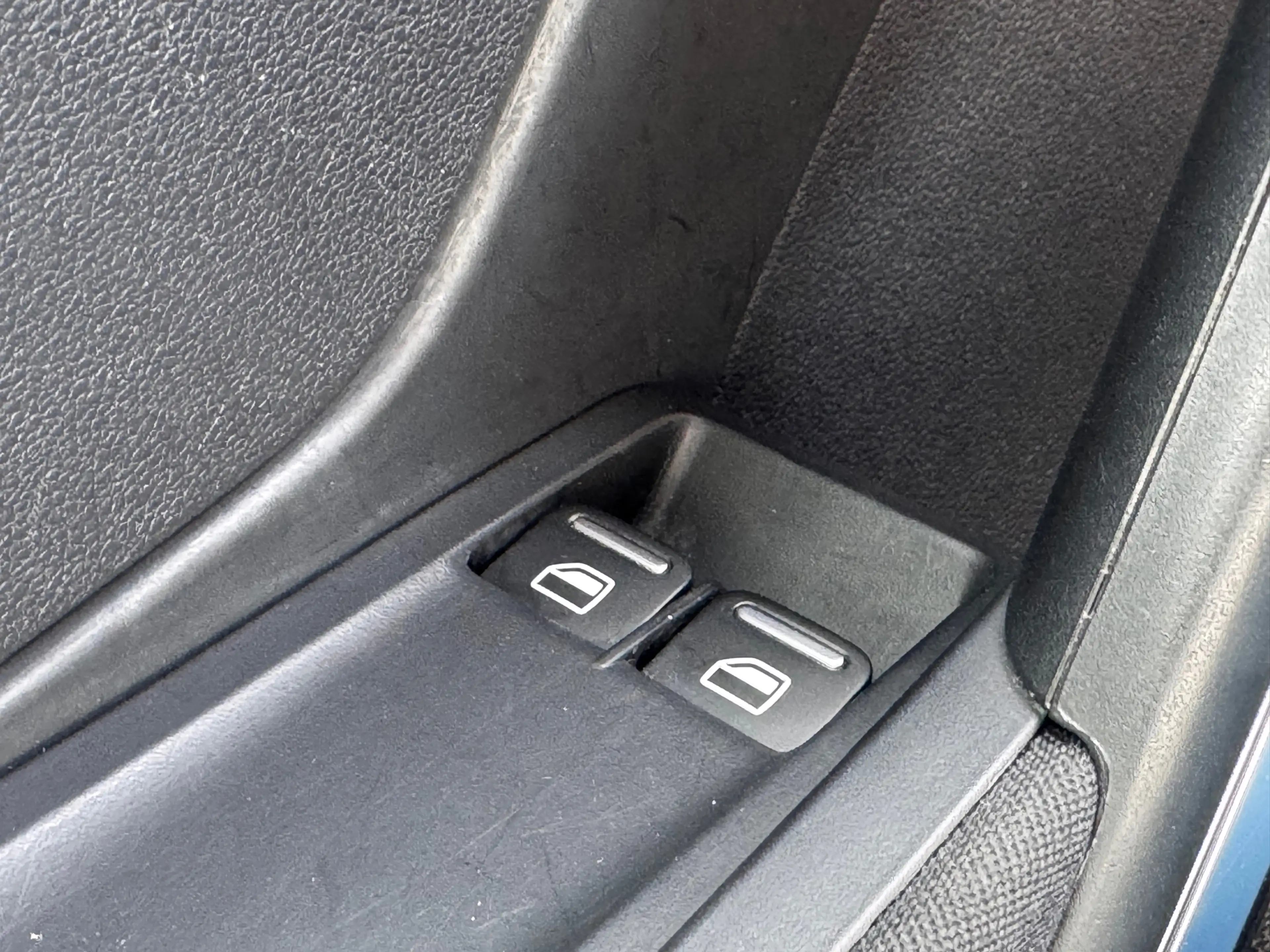 Volkswagen Beetle 1.2 TSI R-line Retro Cruise Clima 105 PK — photo 14