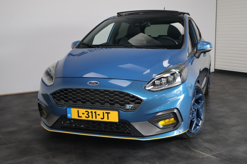 Ford Fiesta 1.5 EcoB. ST-3 200pk | Panoramadak | B&O | LSD | W — photo 6