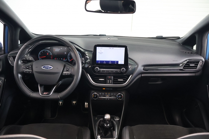Ford Fiesta 1.5 EcoB. ST-3 200pk | Panoramadak | B&O | LSD | W — photo 3