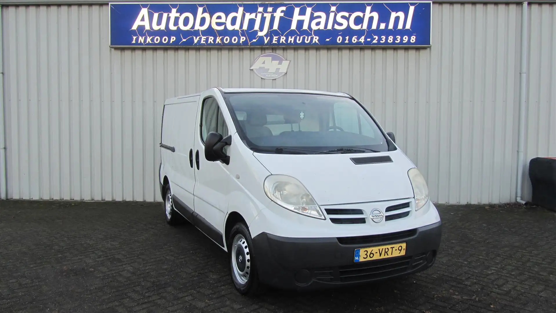 Nissan Primastar 2.0 DCI 66KW 1000 L1H1 E4 MOTOR LOOPT NIET Bílá - 1