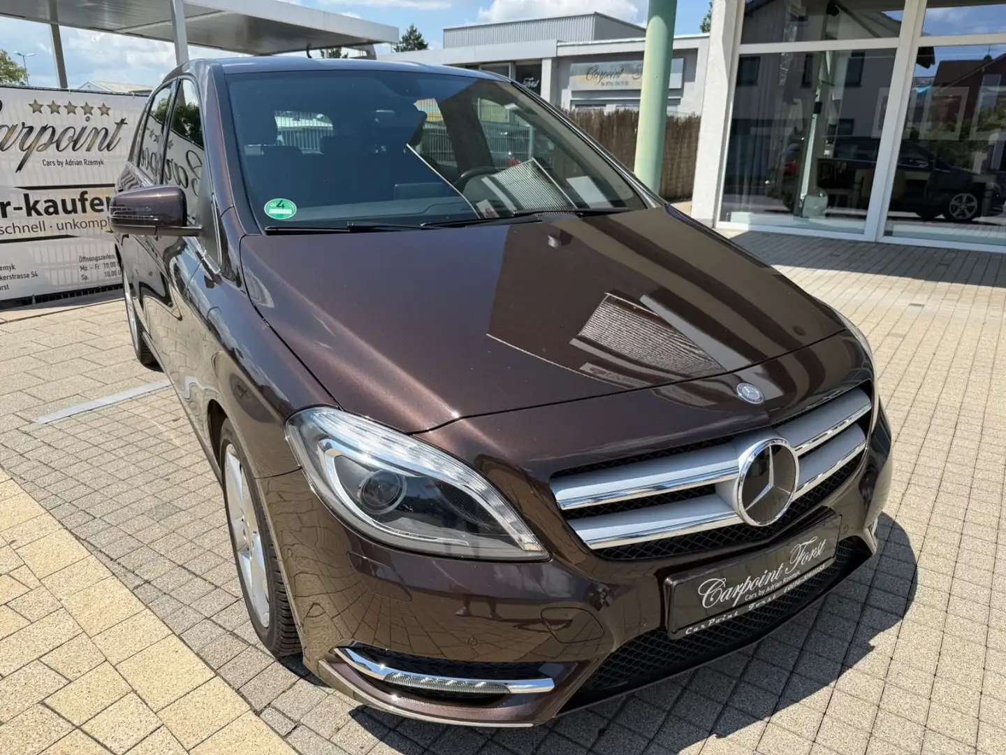 Mercedes-Benz B 200 B -Klasse B 200 CDI, 2.Hand,Automatik,AHK Braun - 1