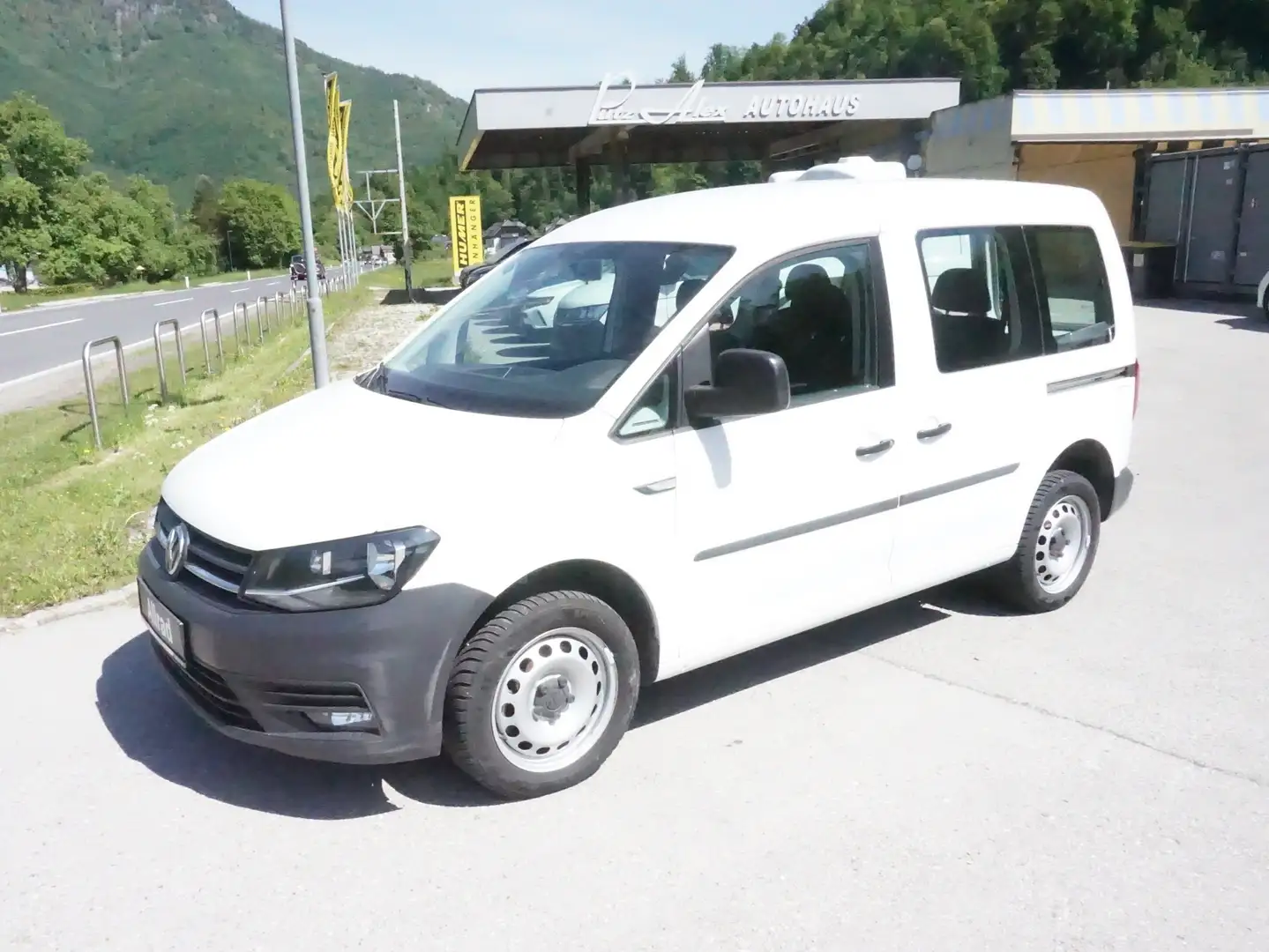 Volkswagen Caddy Kombi 2,0TDI 4 MOTION-2 Schiebetüren ÖAMTC ! Weiß - 2