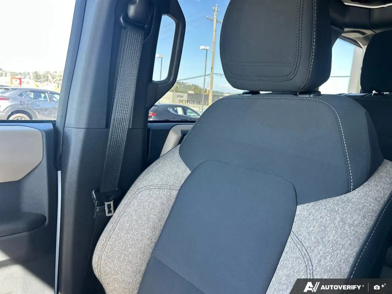Ford Bronco снимка Ford Bronco