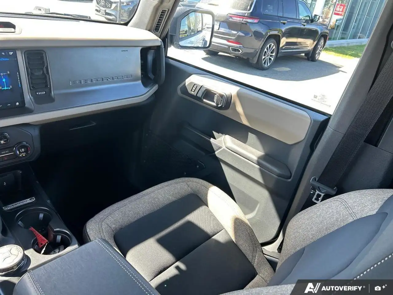 Ford Bronco снимка Ford Bronco