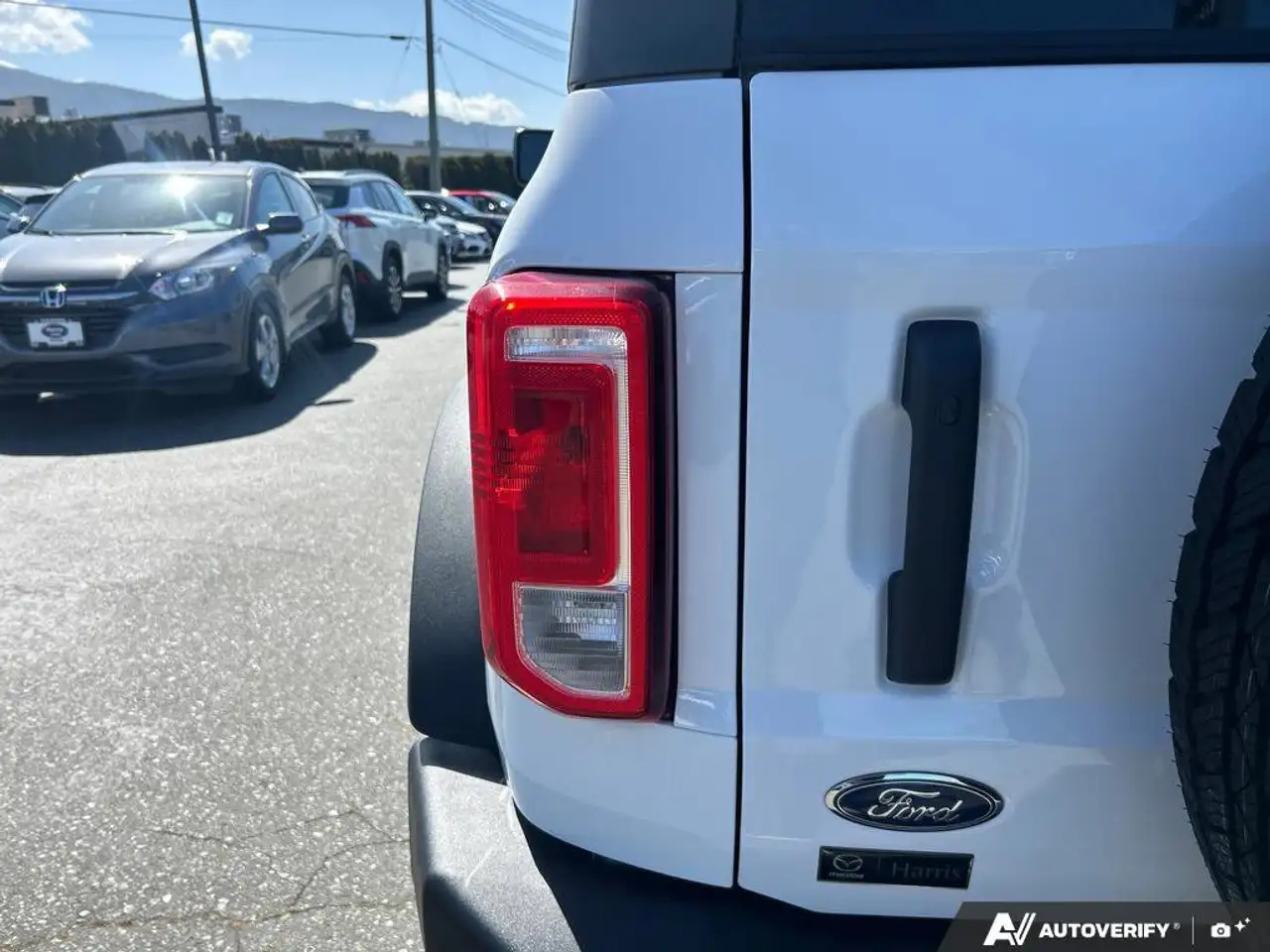 Ford Bronco снимка Ford Bronco