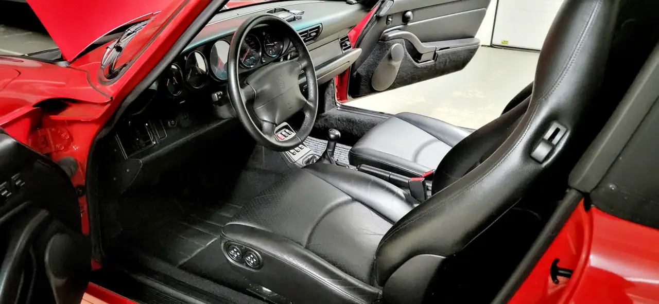 Porsche 993 911 Carrera Cabrio, foto 3