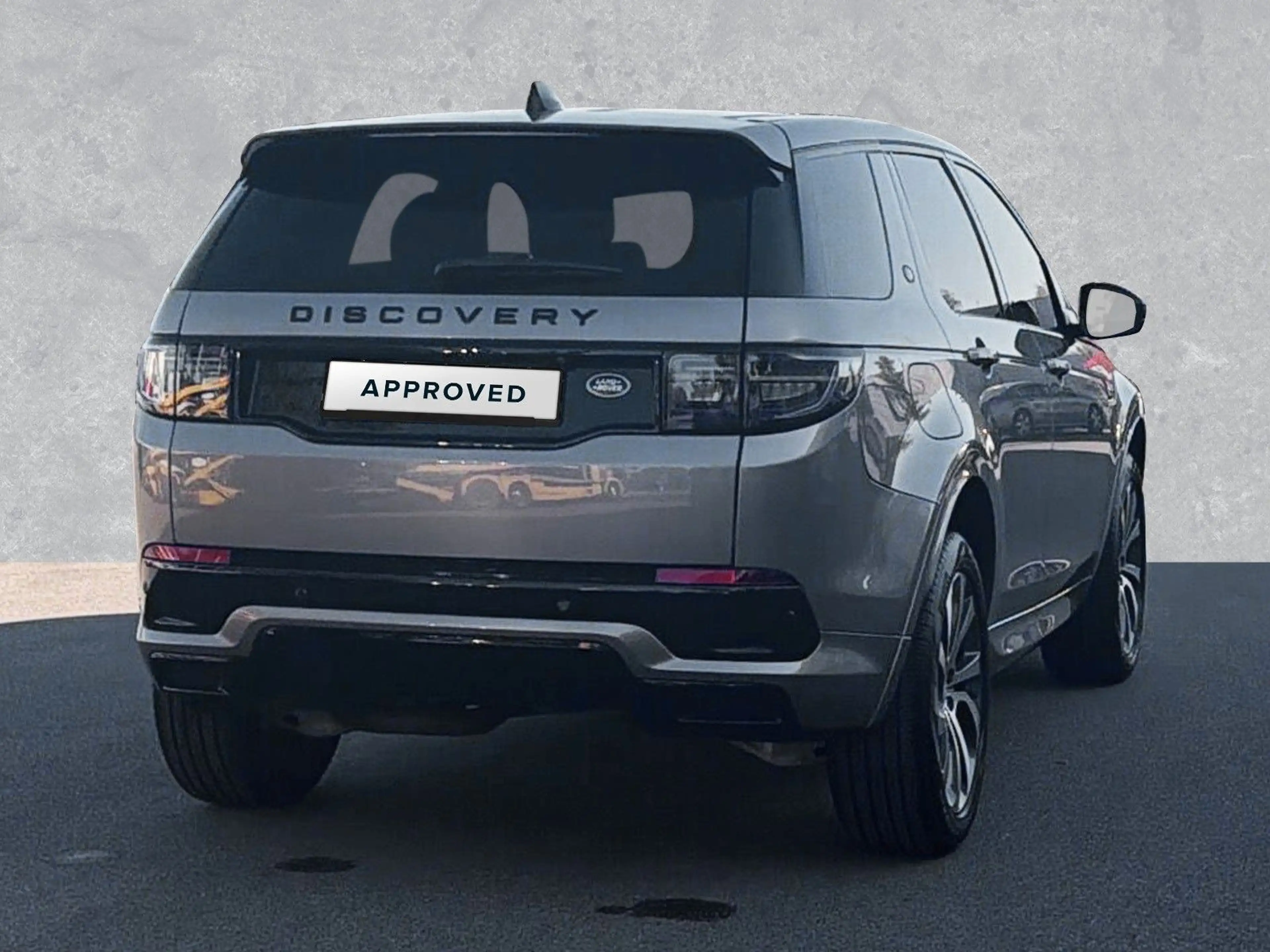 Land Rover Discovery Sport D200 AWD R-Dynamic SE AHK — photo 2