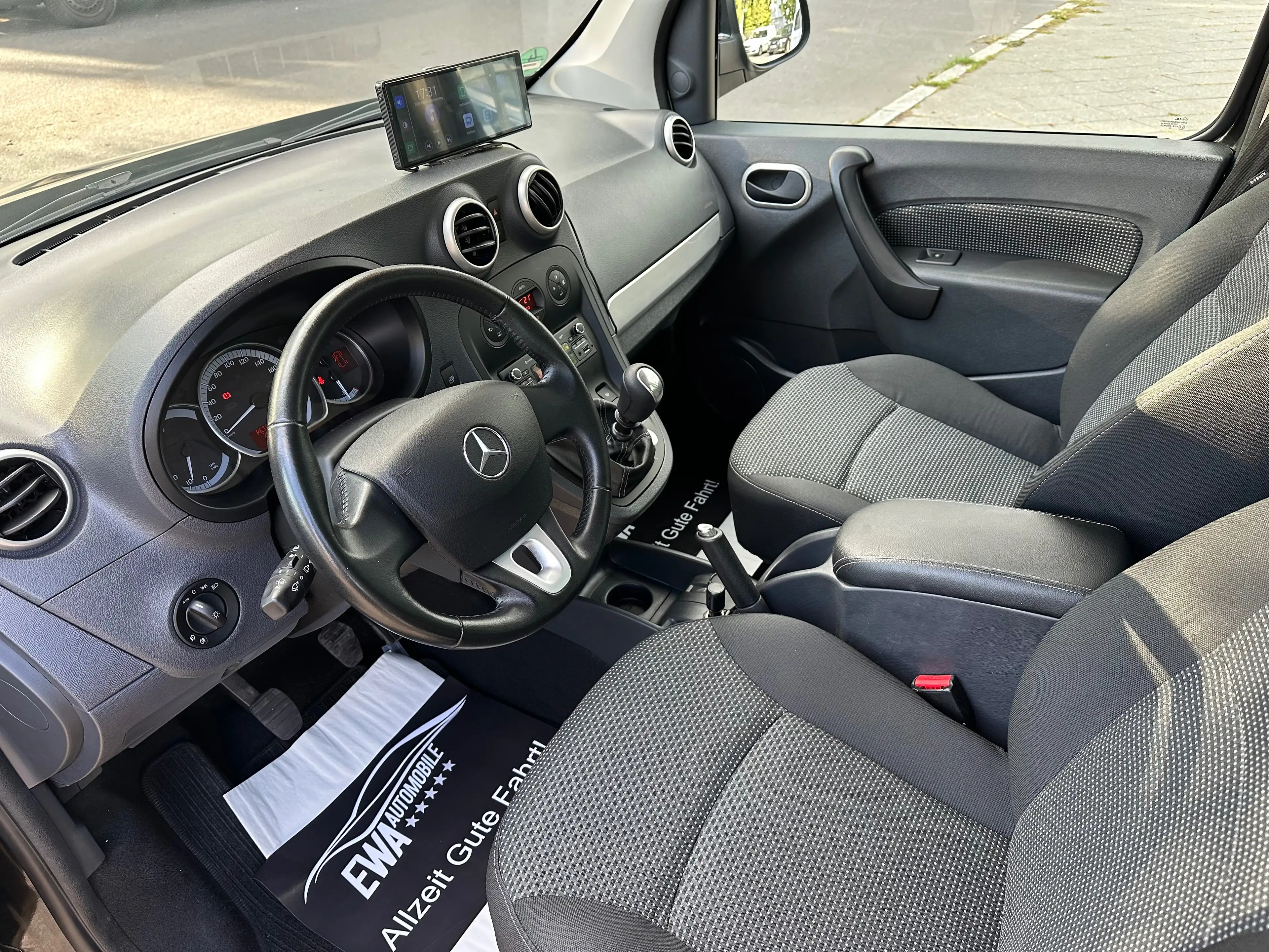 Mercedes-Benz Citan 112 lang (A2) Tourer Edition,40000 TKM,2xSCHIEBETÜR,6.GANG,AHK — photo 13