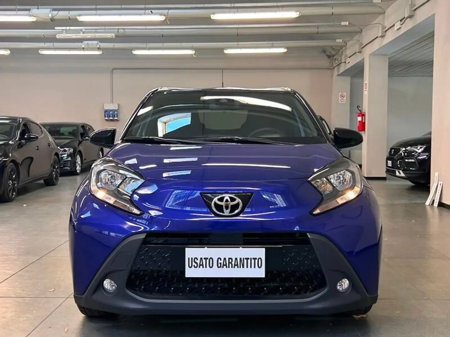 Toyota Aygo X 1.0 VVT-i 72 CV 5 porte Trend Blu/Azzurro - 2