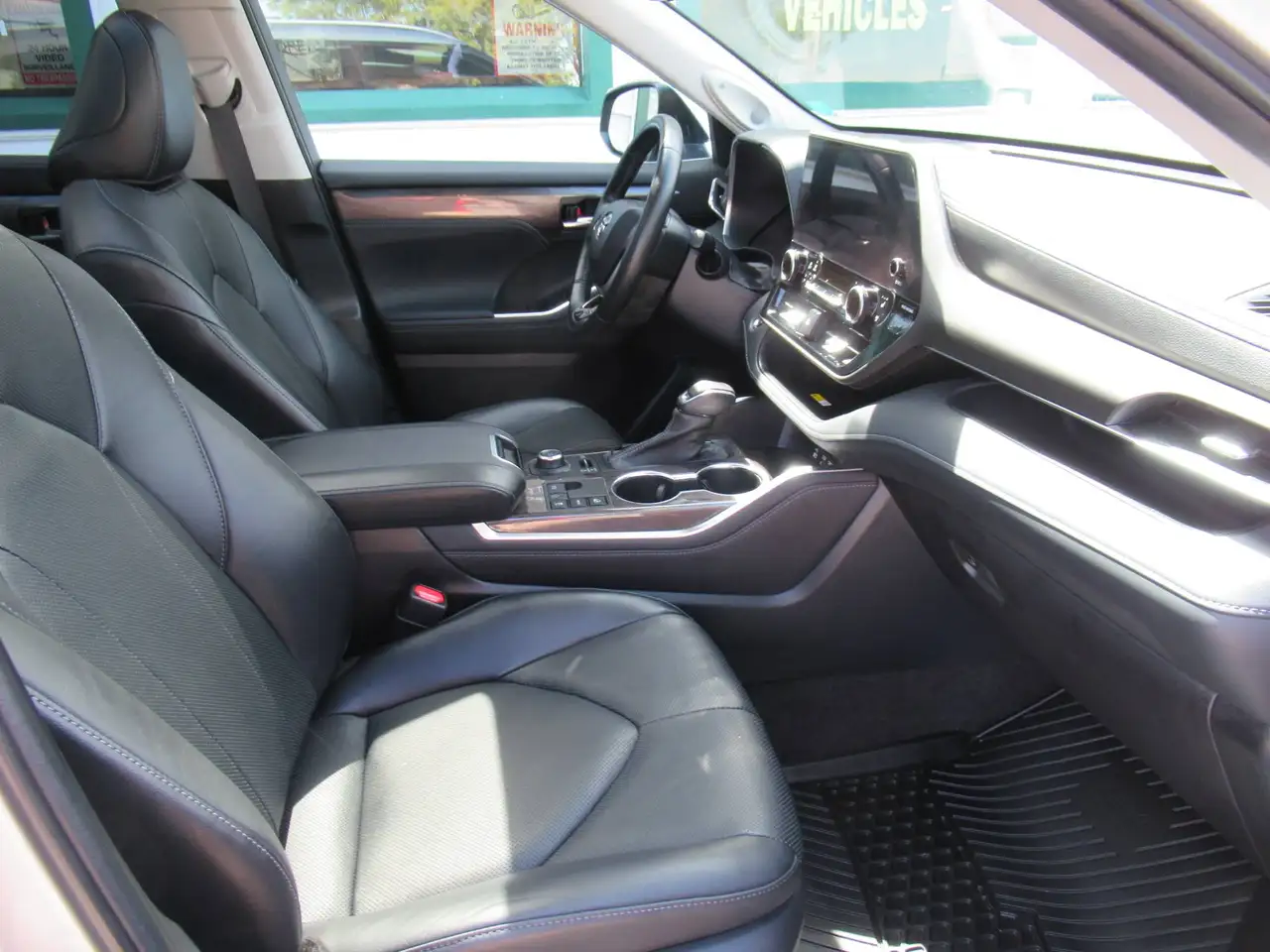 Toyota Highlander снимка Toyota Highlander