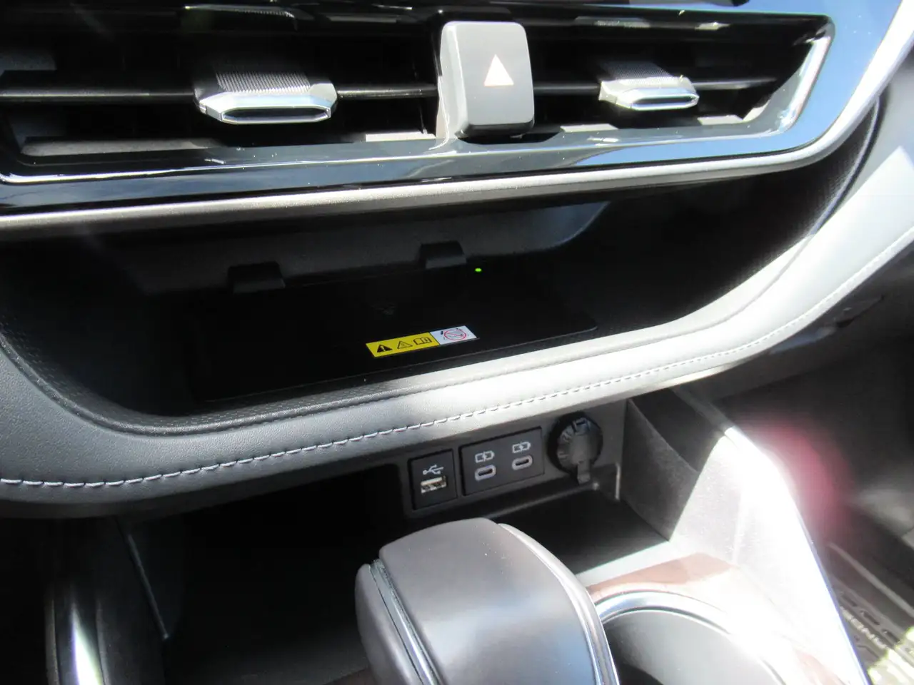 Toyota Highlander снимка Toyota Highlander