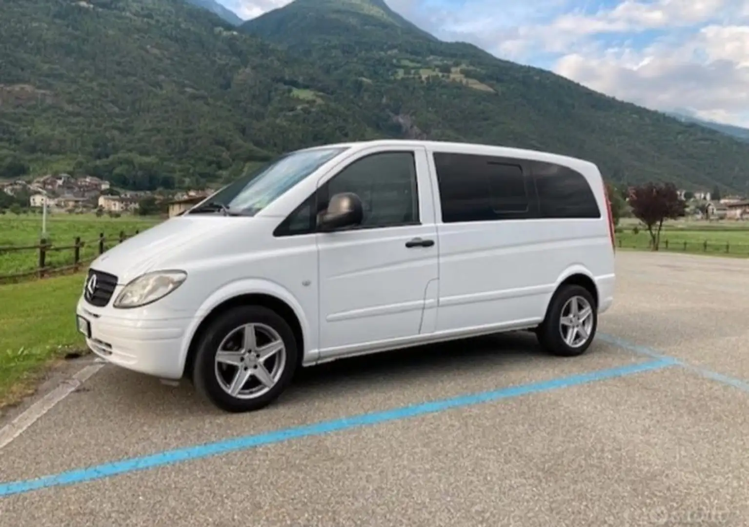 Mercedes-Benz Vito AUTOCARRO 6 POSTI Biały - 1