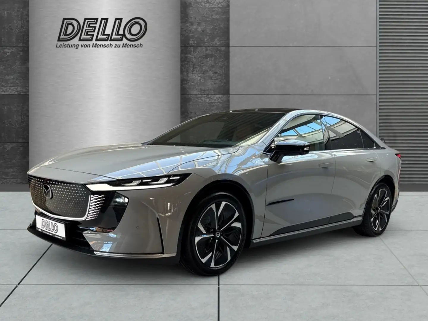 Mazda 6 TAKUMI PLUS LONG RANGE HUD El. Panodach Navi Leder Grau - 1