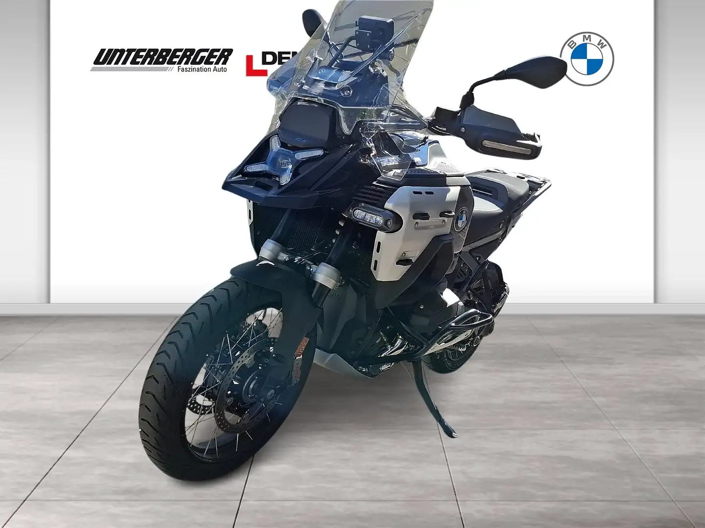 BMW R 1300 GS Adventure Schwarz - 1