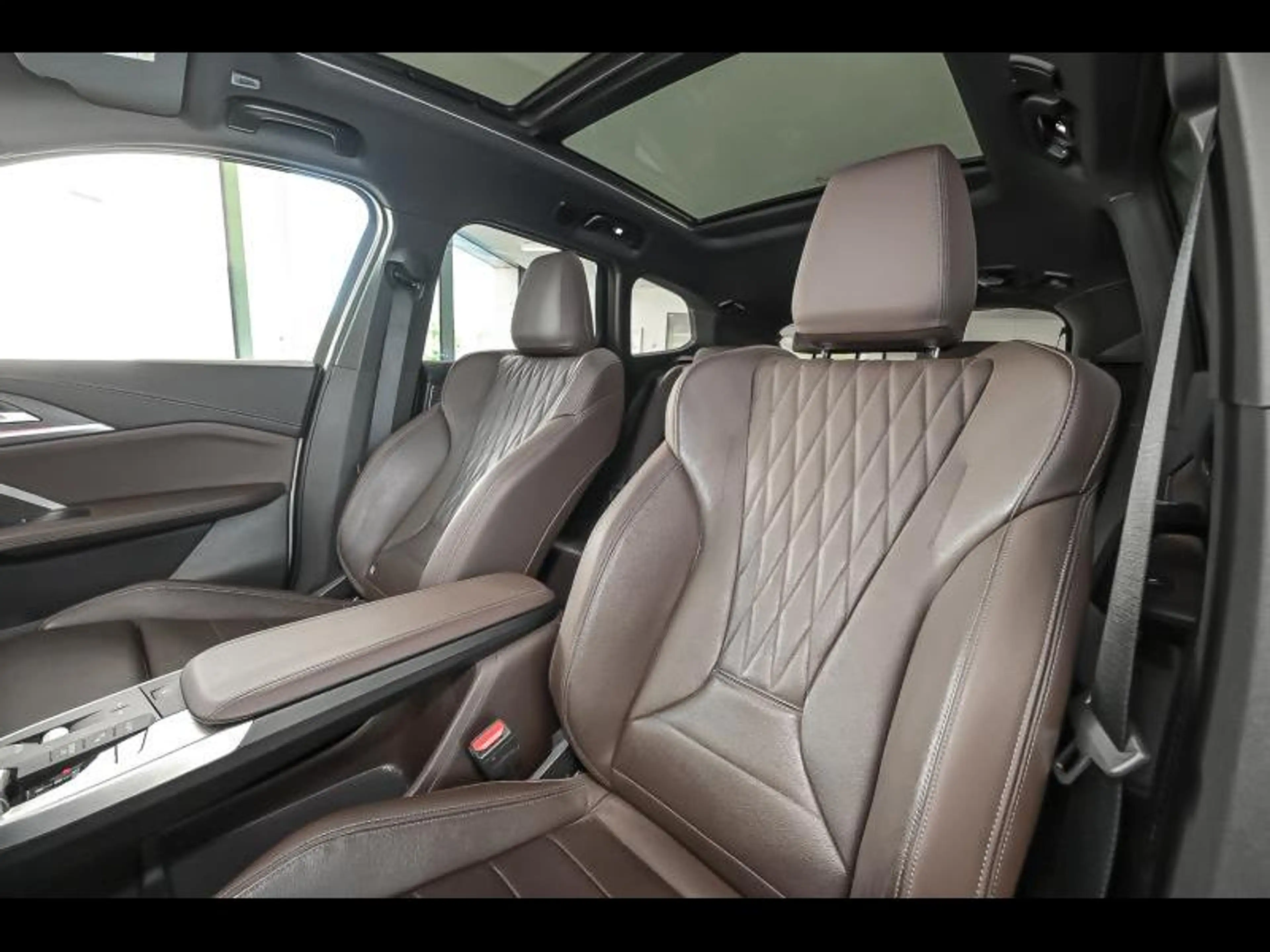 BMW X1 X1 30 e — photo 17