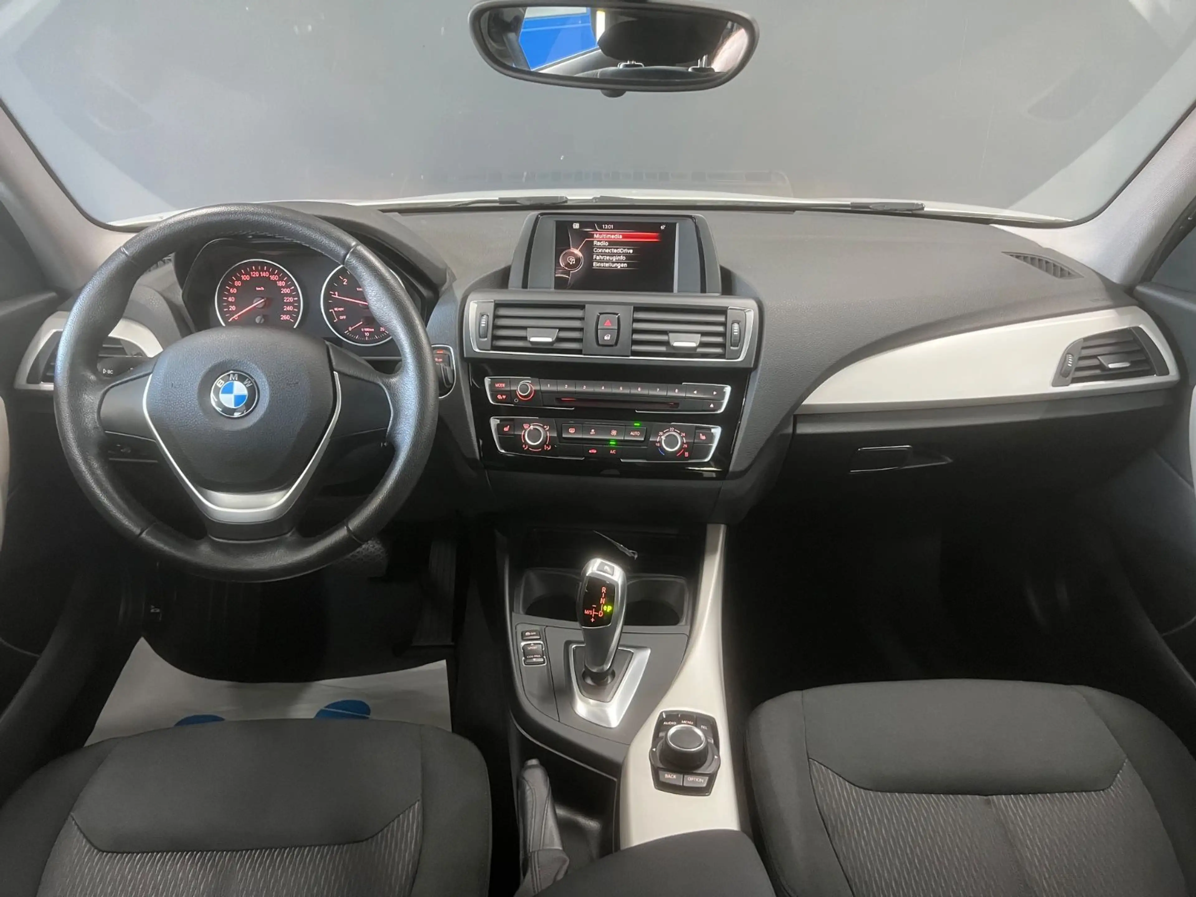 BMW 118 i Automatik SHZ PDC LED *1.Hand - Unfallfrei* — photo 15