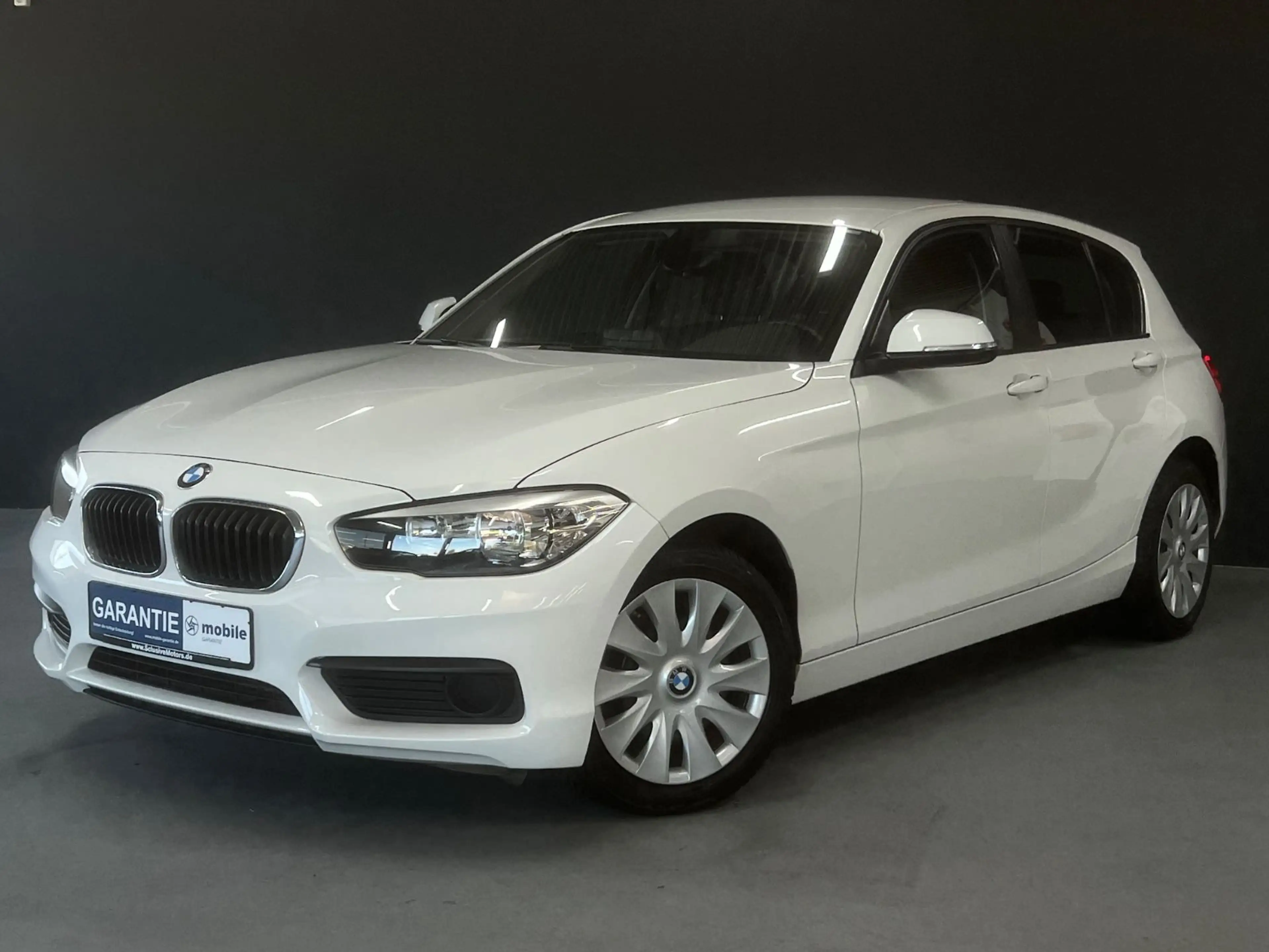 BMW 118 i Automatik SHZ PDC LED *1.Hand - Unfallfrei*
