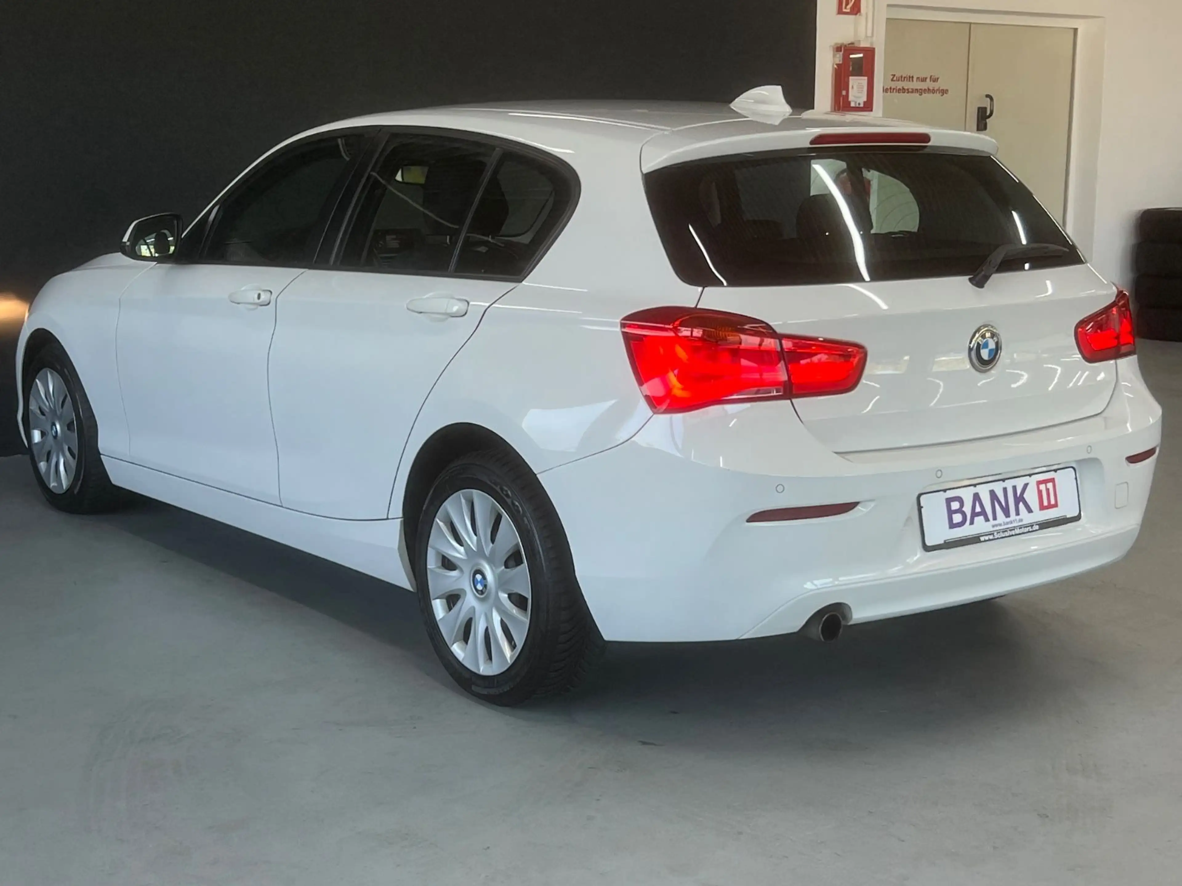 BMW 118 i Automatik SHZ PDC LED *1.Hand - Unfallfrei* — photo 7