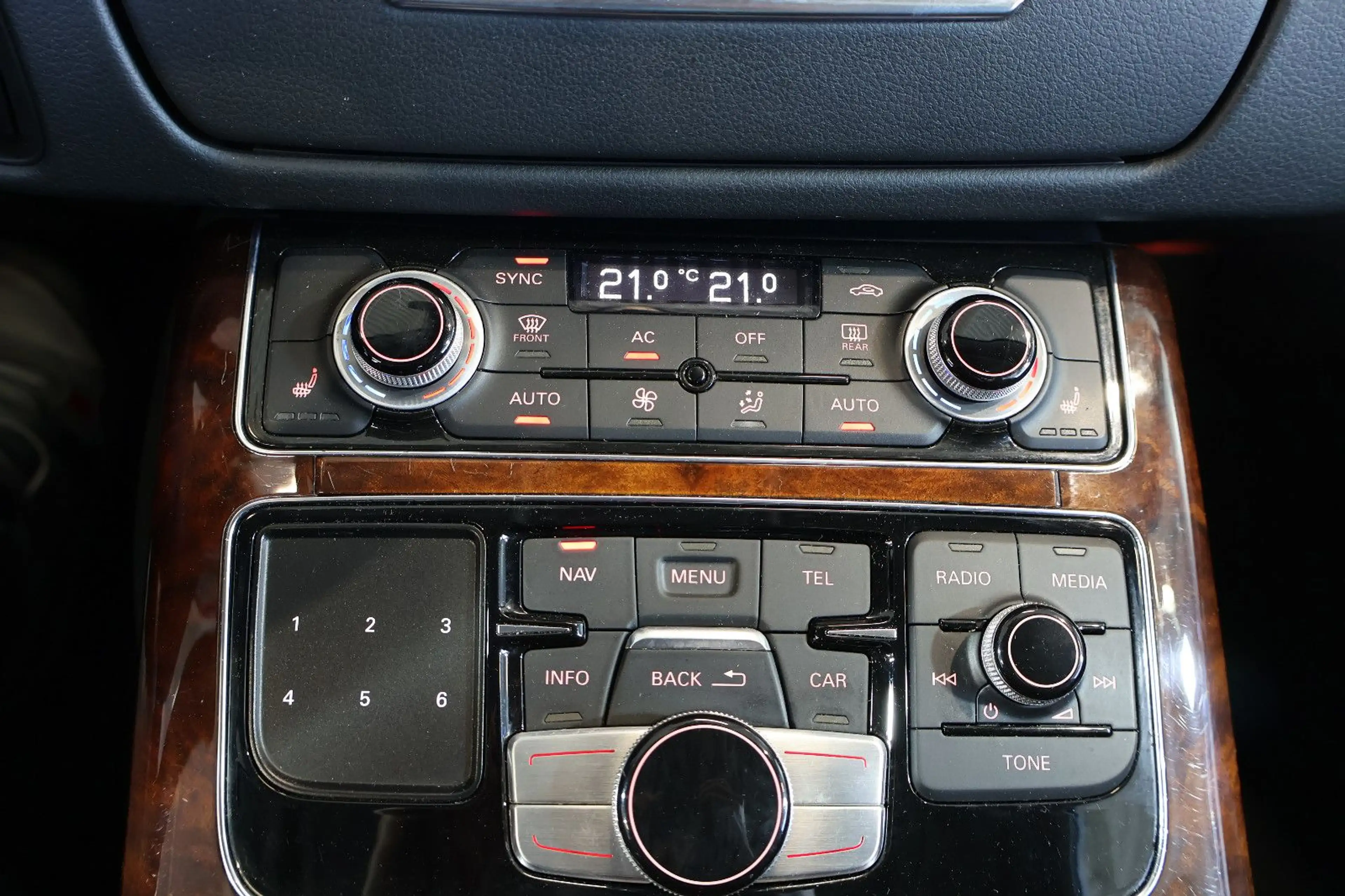 Audi A8 4.2 TDI quattro LUFT+NAVI+XEN+MEM+LEDER+GSD — photo 8