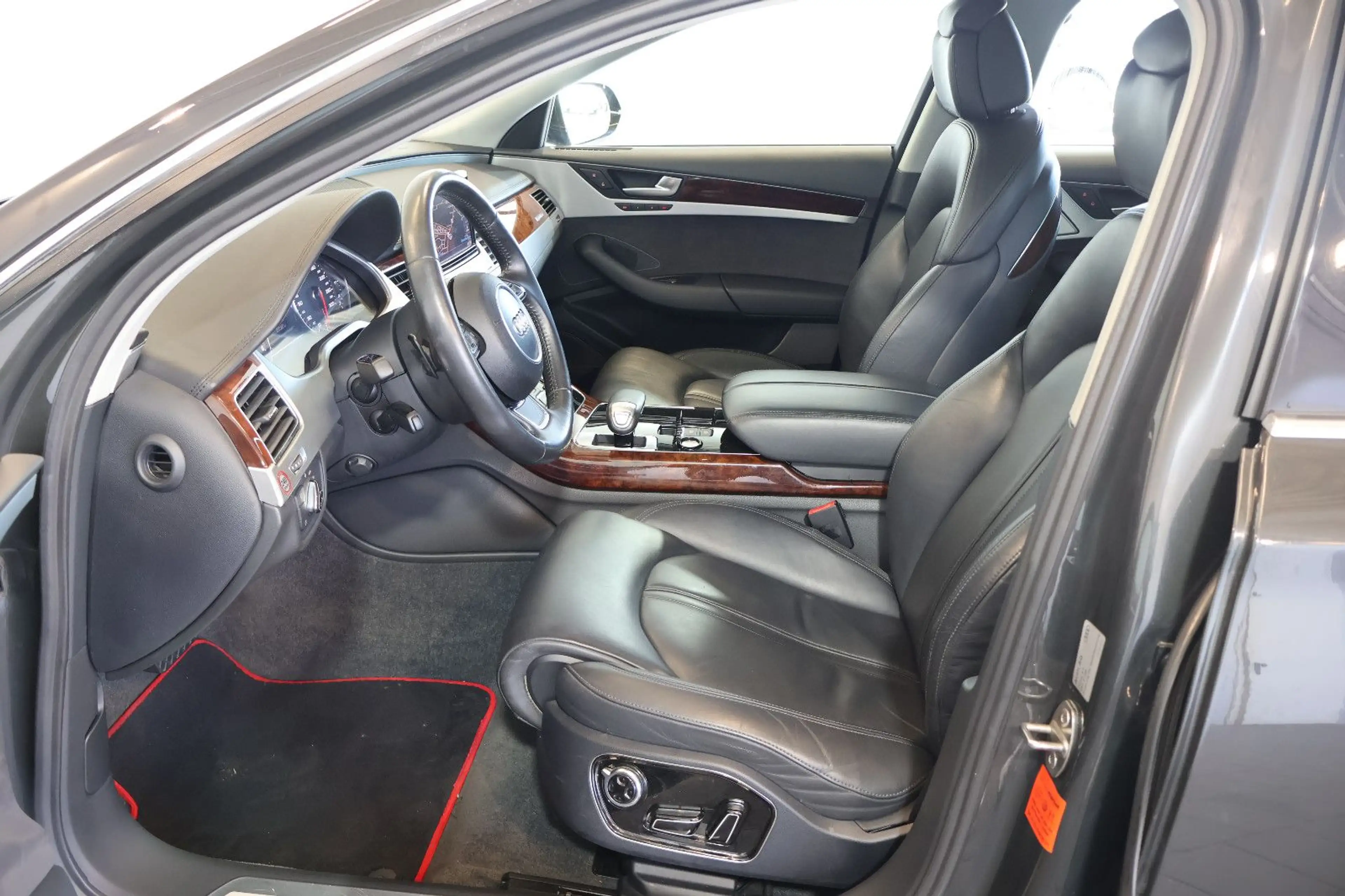 Audi A8 4.2 TDI quattro LUFT+NAVI+XEN+MEM+LEDER+GSD — photo 10