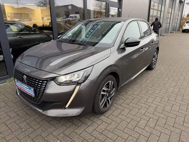 Peugeot 208 1.2 Allure*LED*NAVI*SITZHZG*TEMPOMAT*PDC