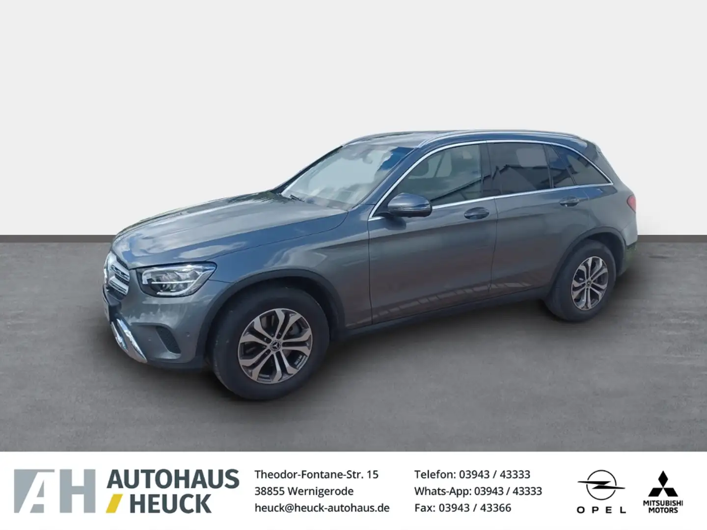 Mercedes-Benz GLC 300 4Matic StandHZG AHK-klappbar Digitales Cockpit 360 Gris - 1