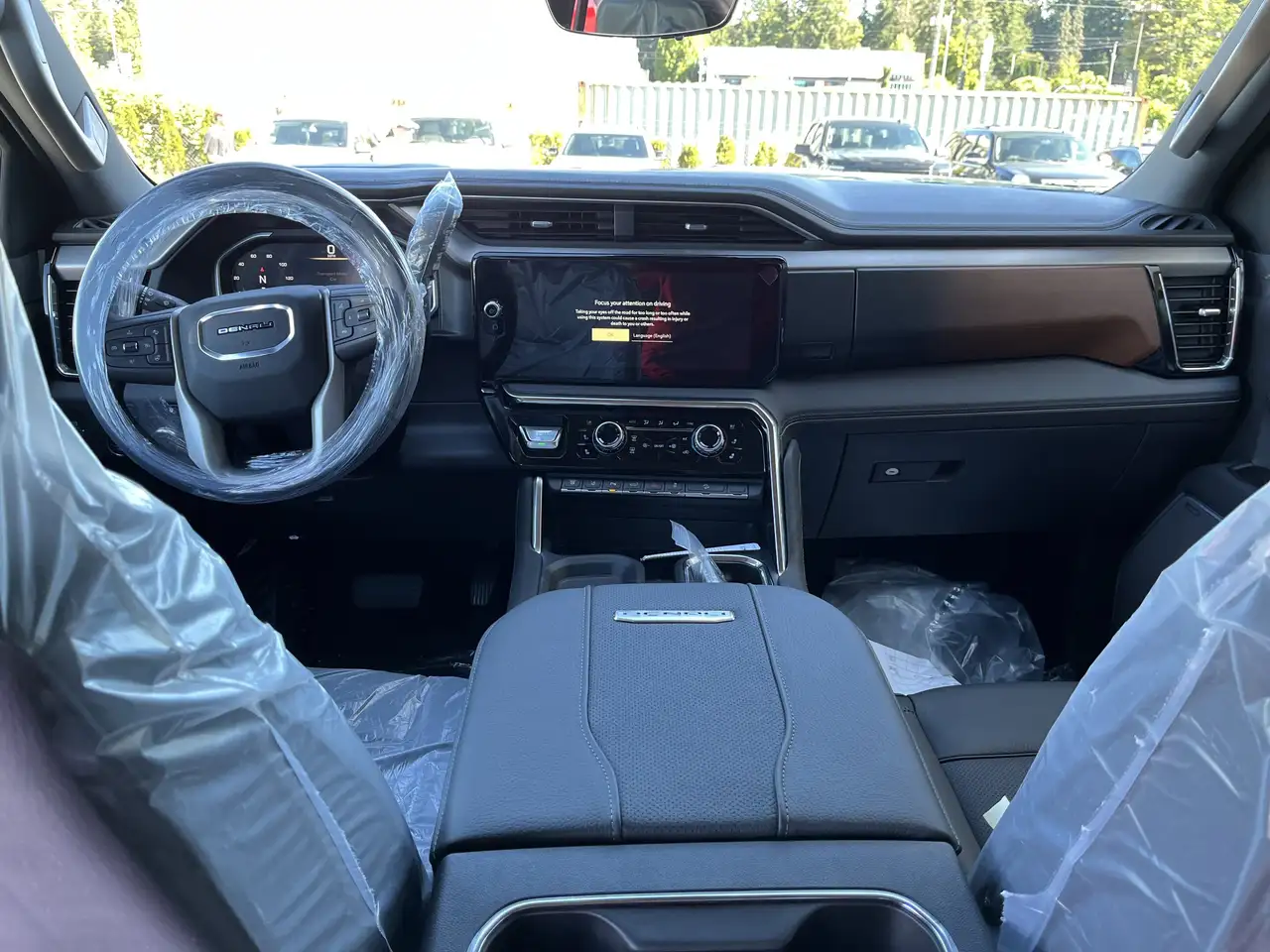 GMC Sierra 3500HD снимка GMC Sierra 3500HD