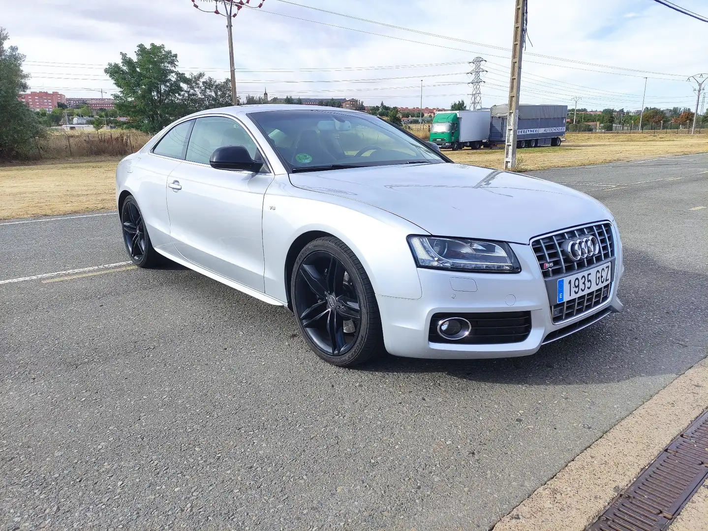 Audi S5 4.2 quattro - 1