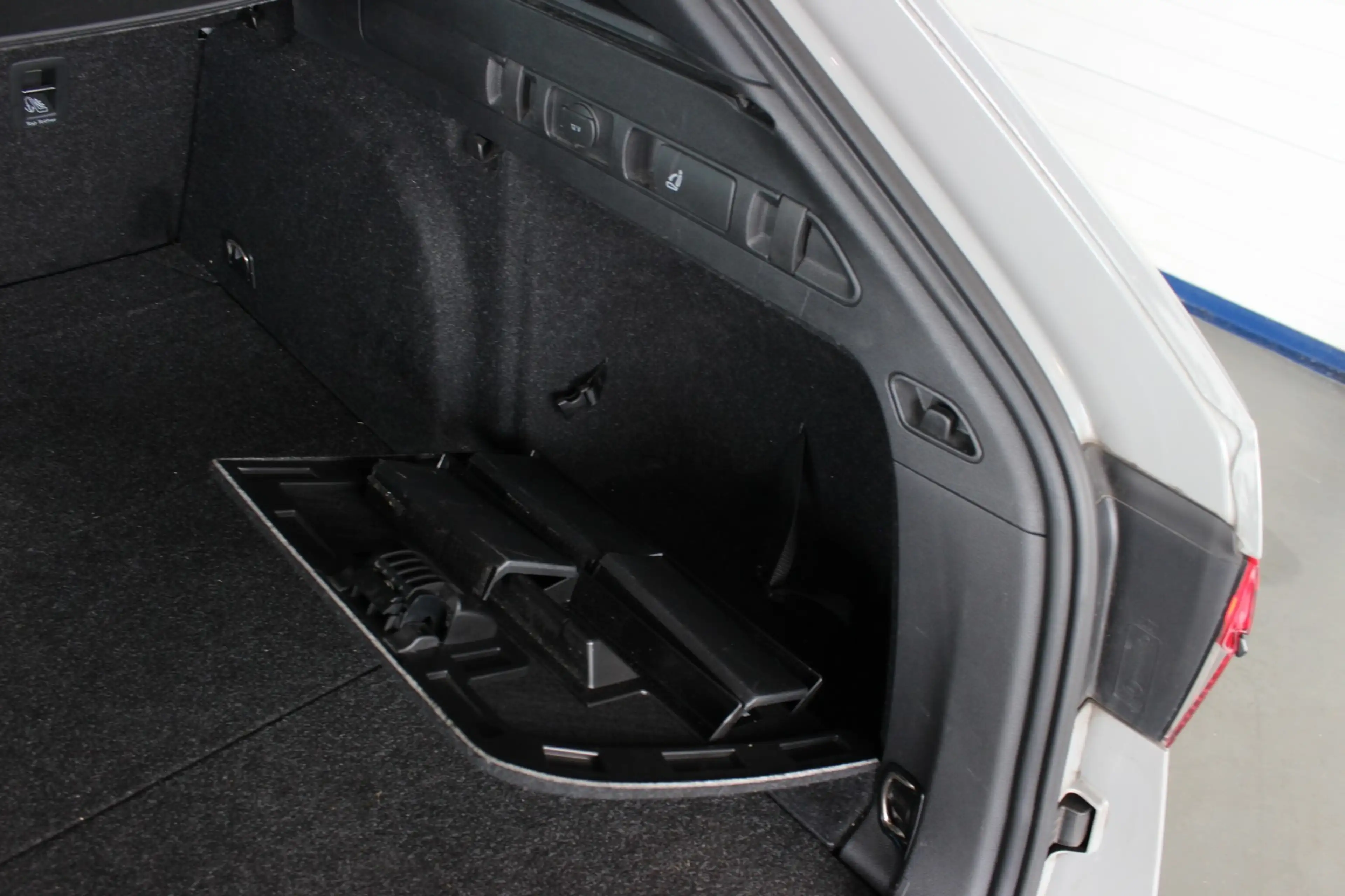 Skoda Superb Combi 1.5 TSI ACT Sportline Business Steel Grey | — photo 34