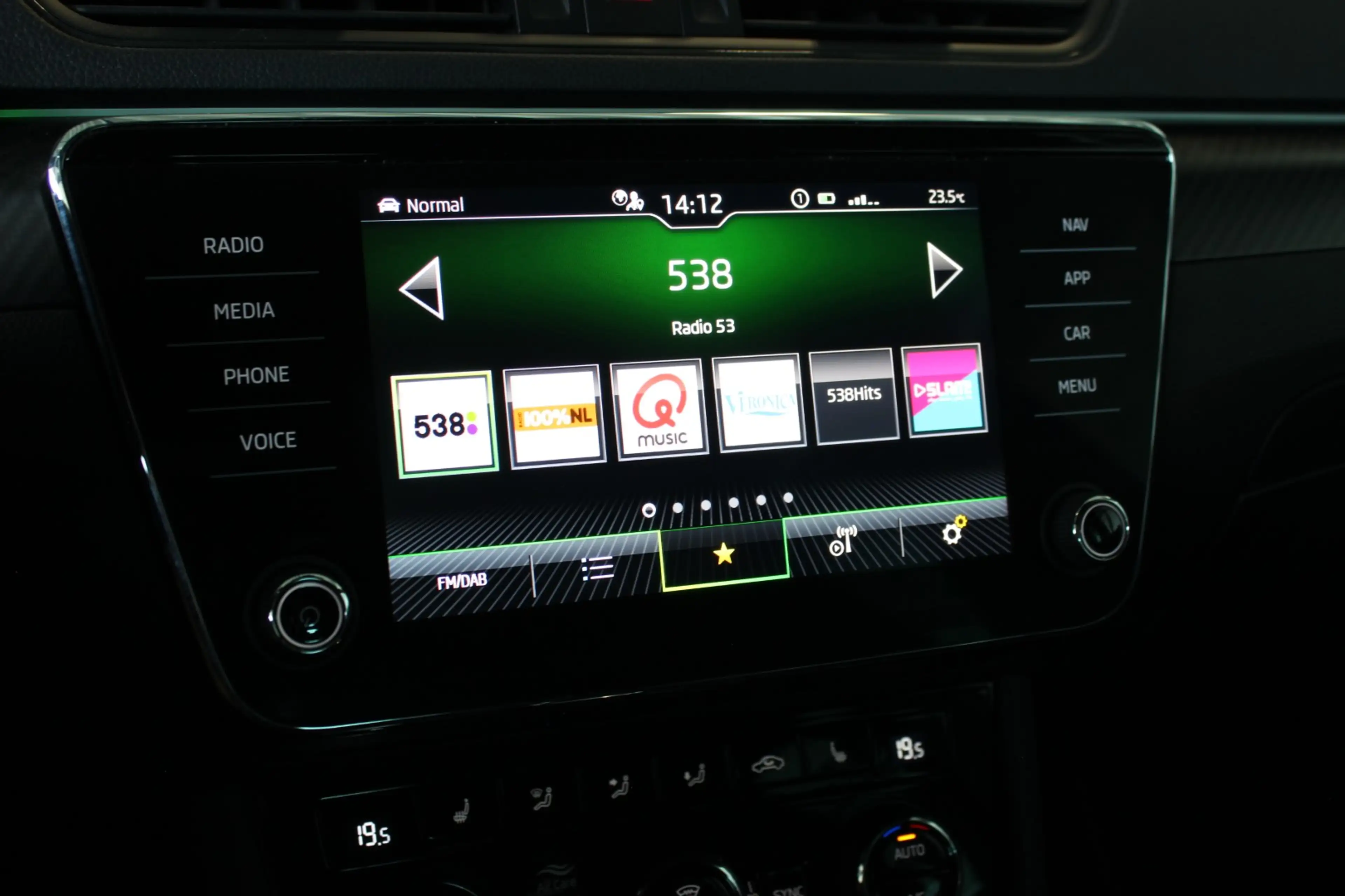 Skoda Superb Combi 1.5 TSI ACT Sportline Business Steel Grey | — photo 44