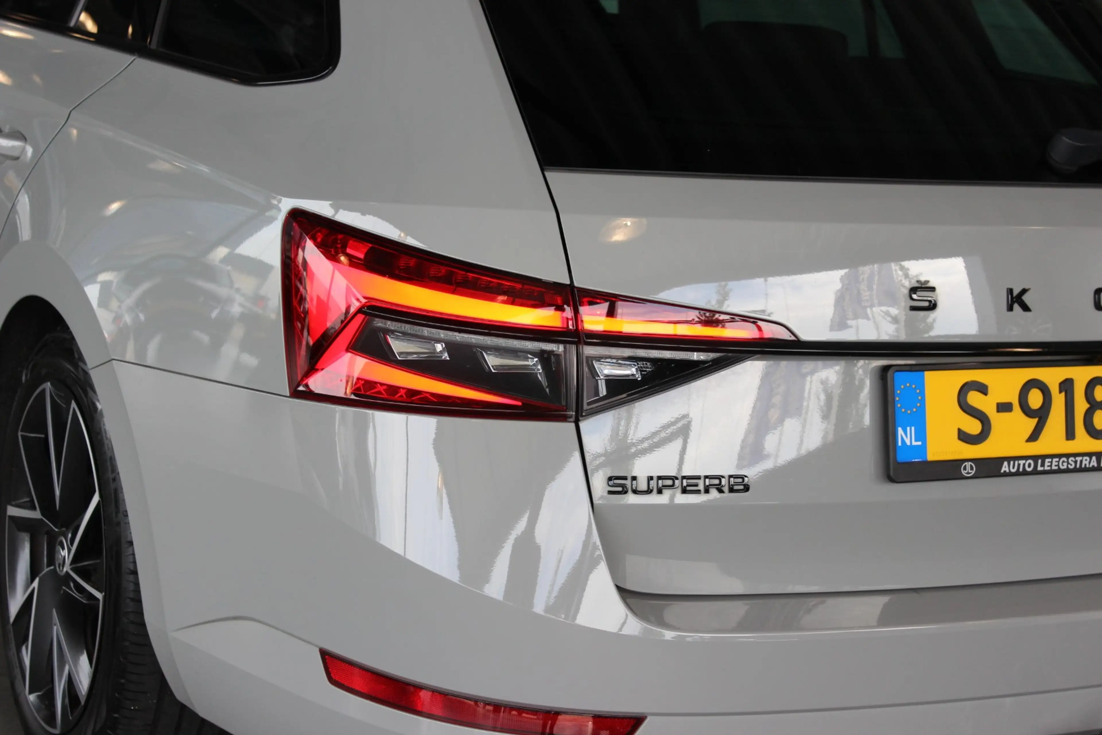Skoda Superb Combi 1.5 TSI ACT Sportline Business Steel Grey | — photo 24