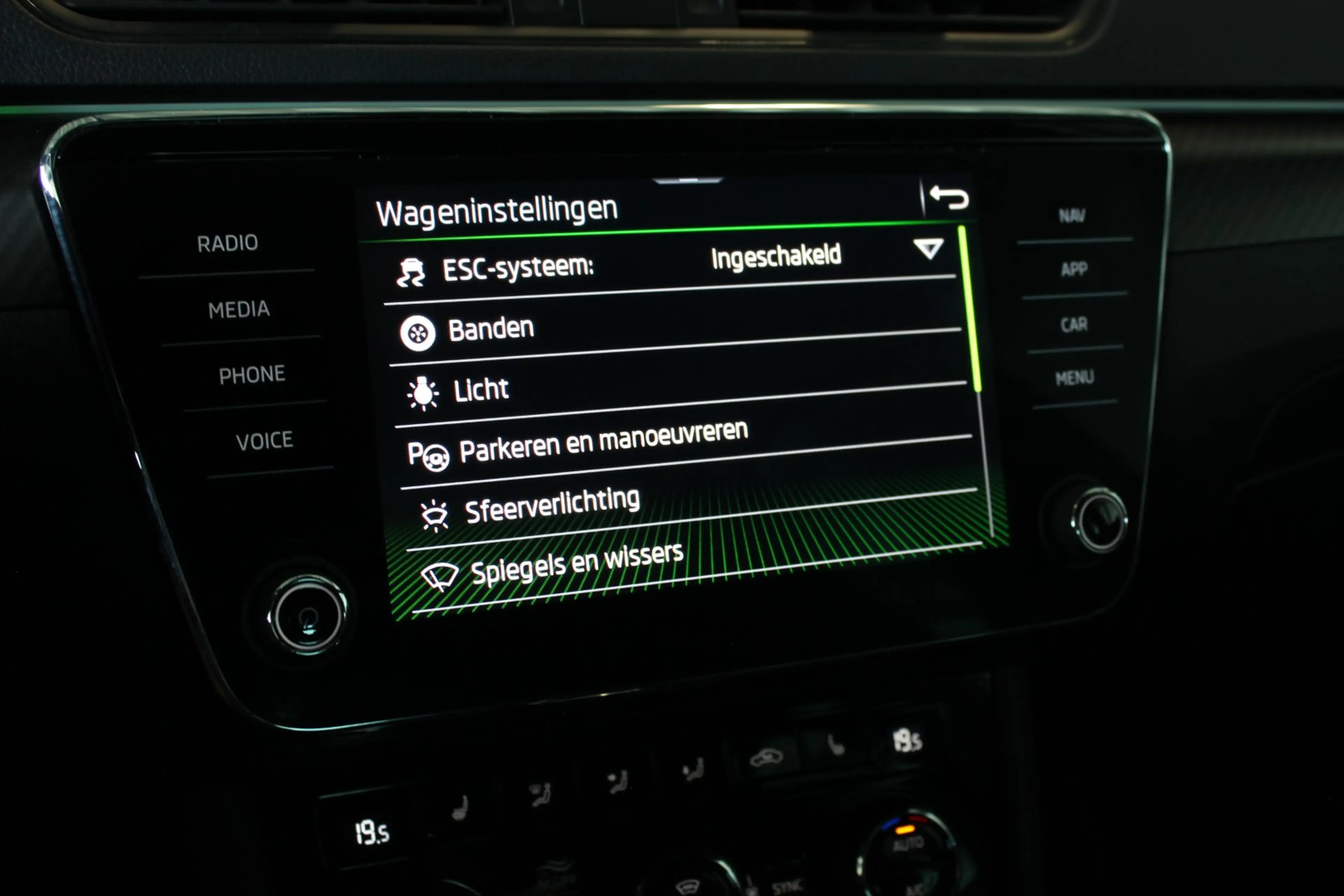 Skoda Superb Combi 1.5 TSI ACT Sportline Business Steel Grey | — photo 47