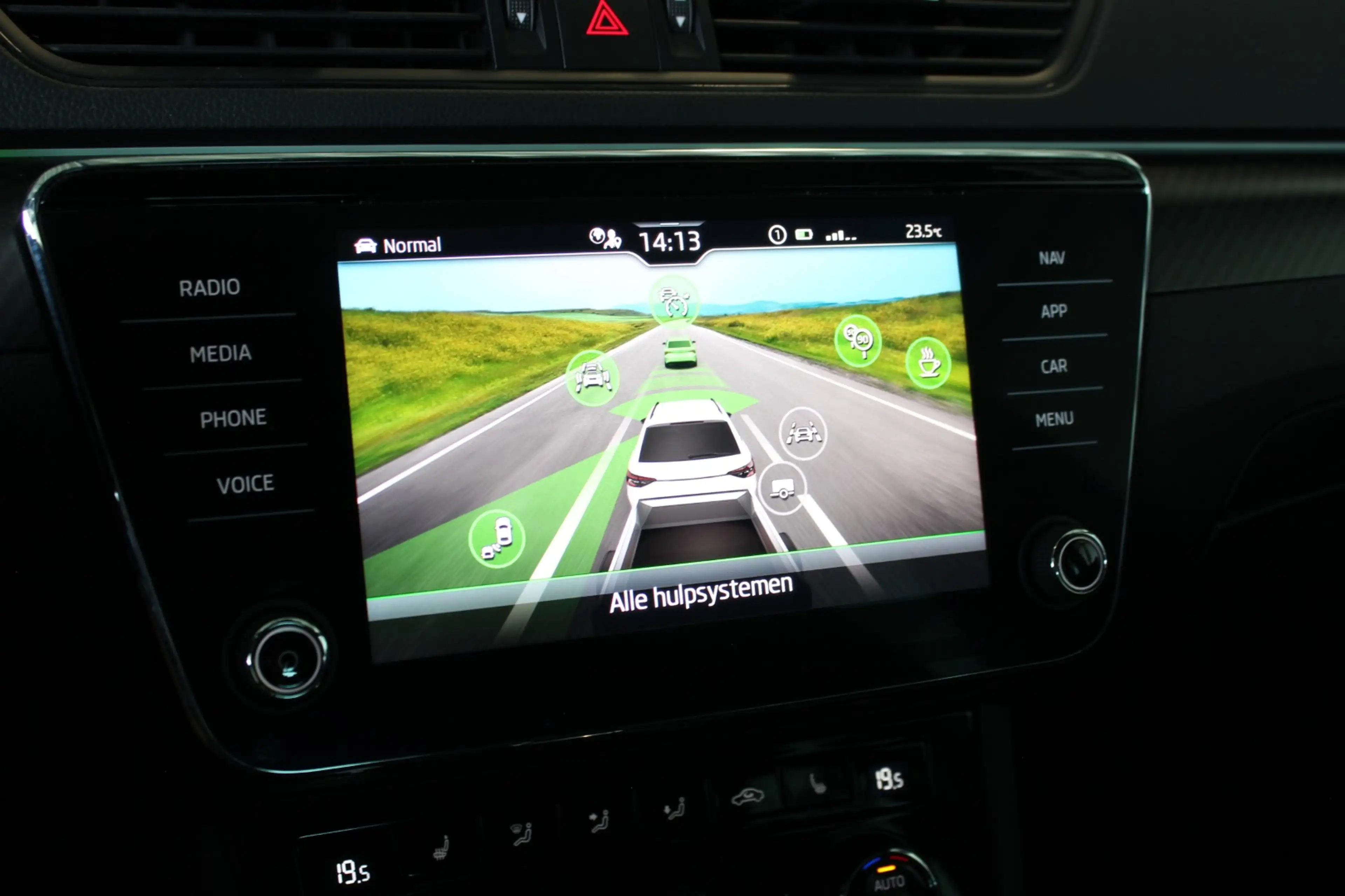 Skoda Superb Combi 1.5 TSI ACT Sportline Business Steel Grey | — photo 49