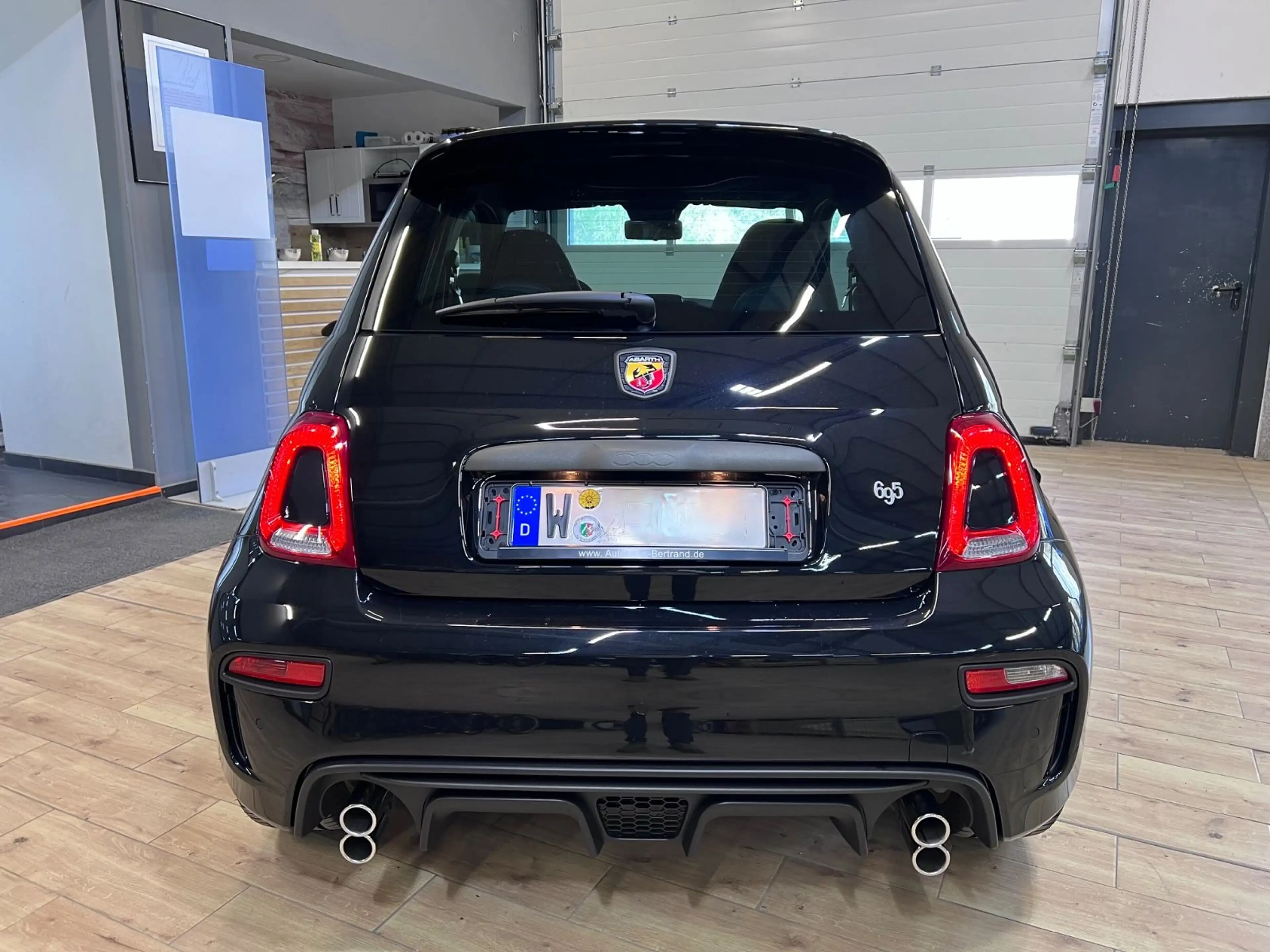 Abarth 500 695 75 Anniversario/Navi/Sportsitze /beats/ — photo 5