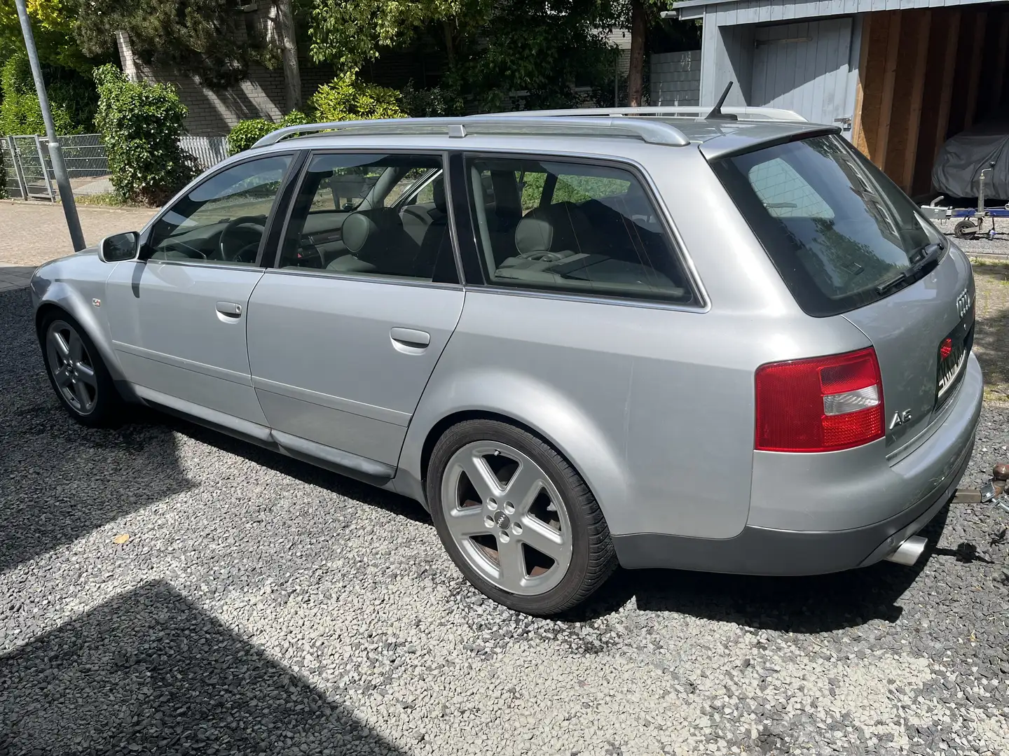 Audi A6 Avant 4.2 quattro - 2