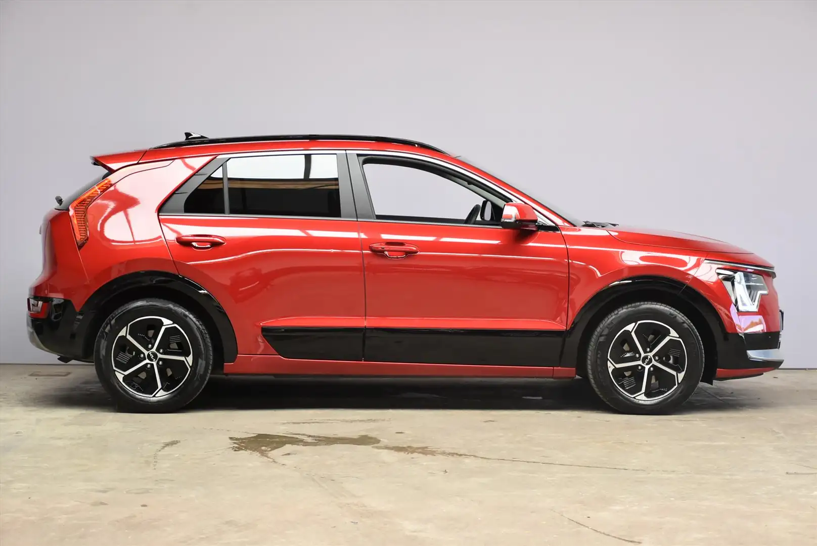 Kia Niro 1.6 GDi Hybrid 141pk DCT6 DynamicPlusLine Rood - 2