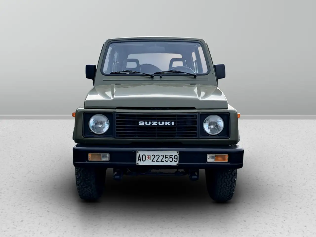 Suzuki SJ 413 VX De Luxe berlina, foto 2