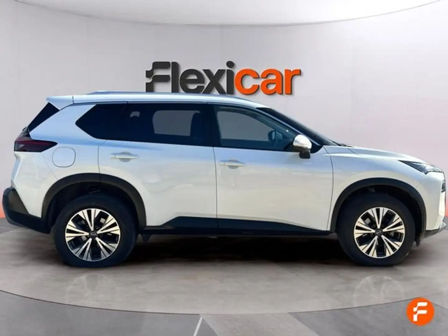 Nissan X-Trail 5pl 1.5T VC 120kW MHEV 4x2 N-Connecta Blanco - 2