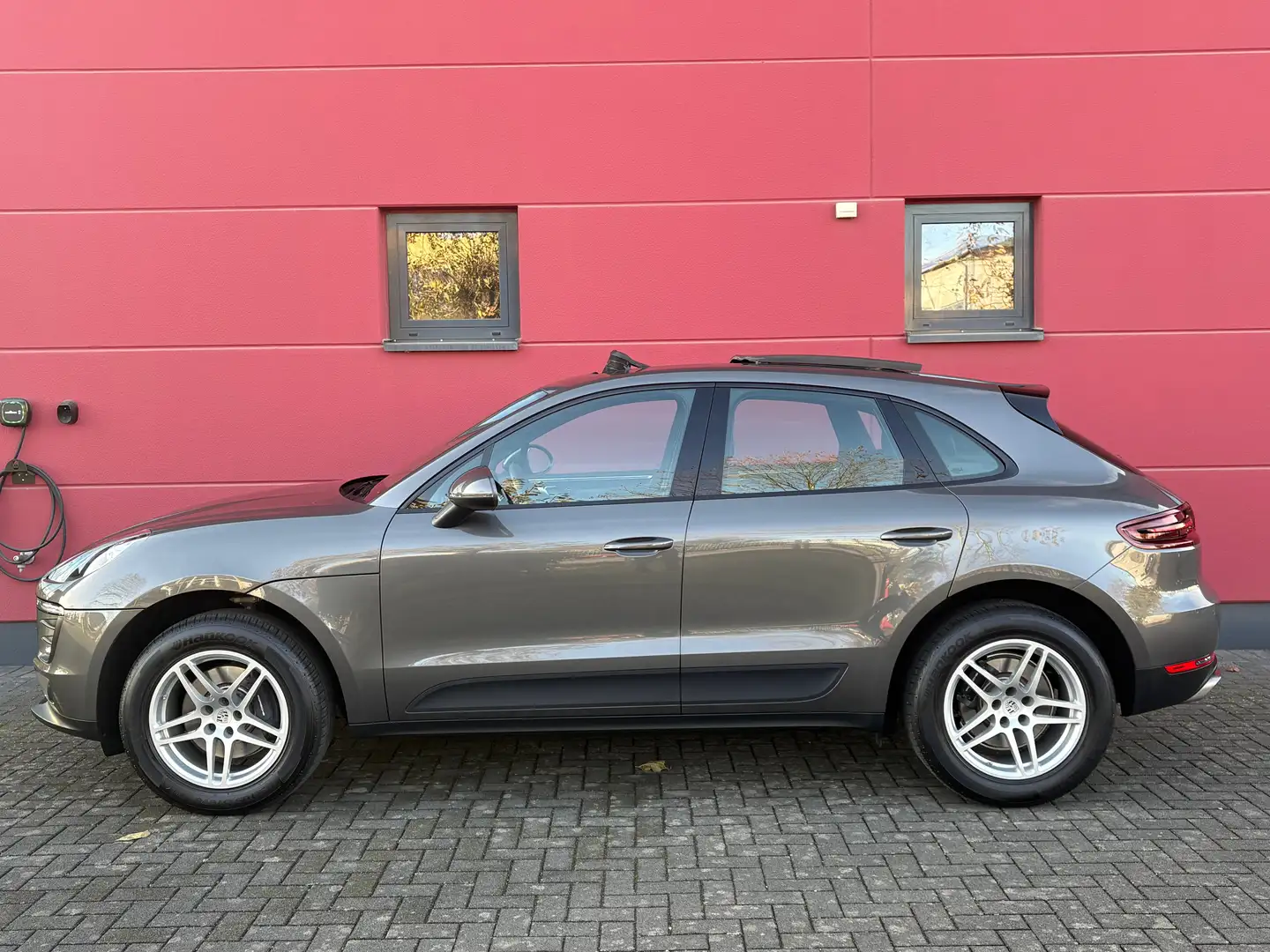 Porsche Macan PDK 2.0 PANORAMA KAMERA NAVI BI-XENON 1-HAND TOP* Gris - 2