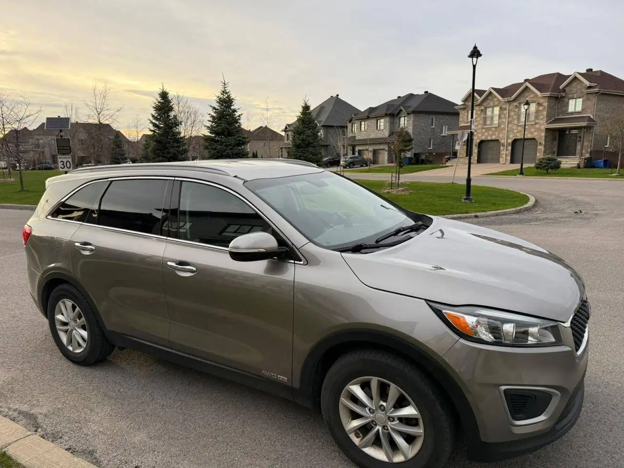 Kia Sorento photo Kia Sorento