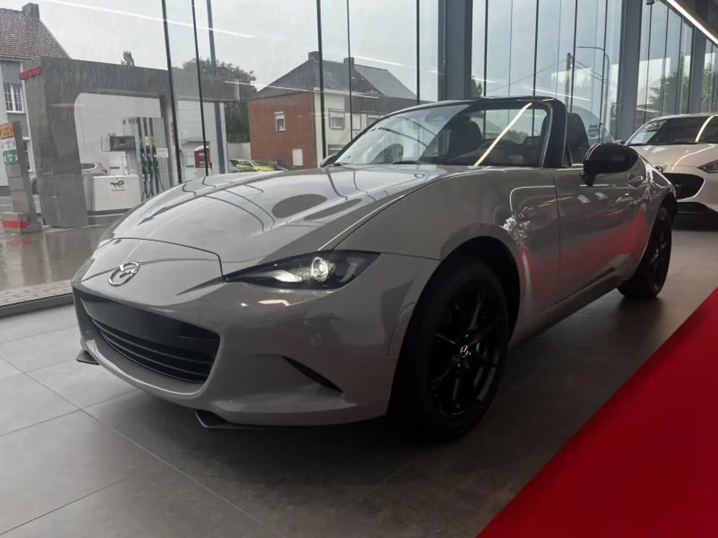 Mazda MX-5 Soft Top Gris - 2