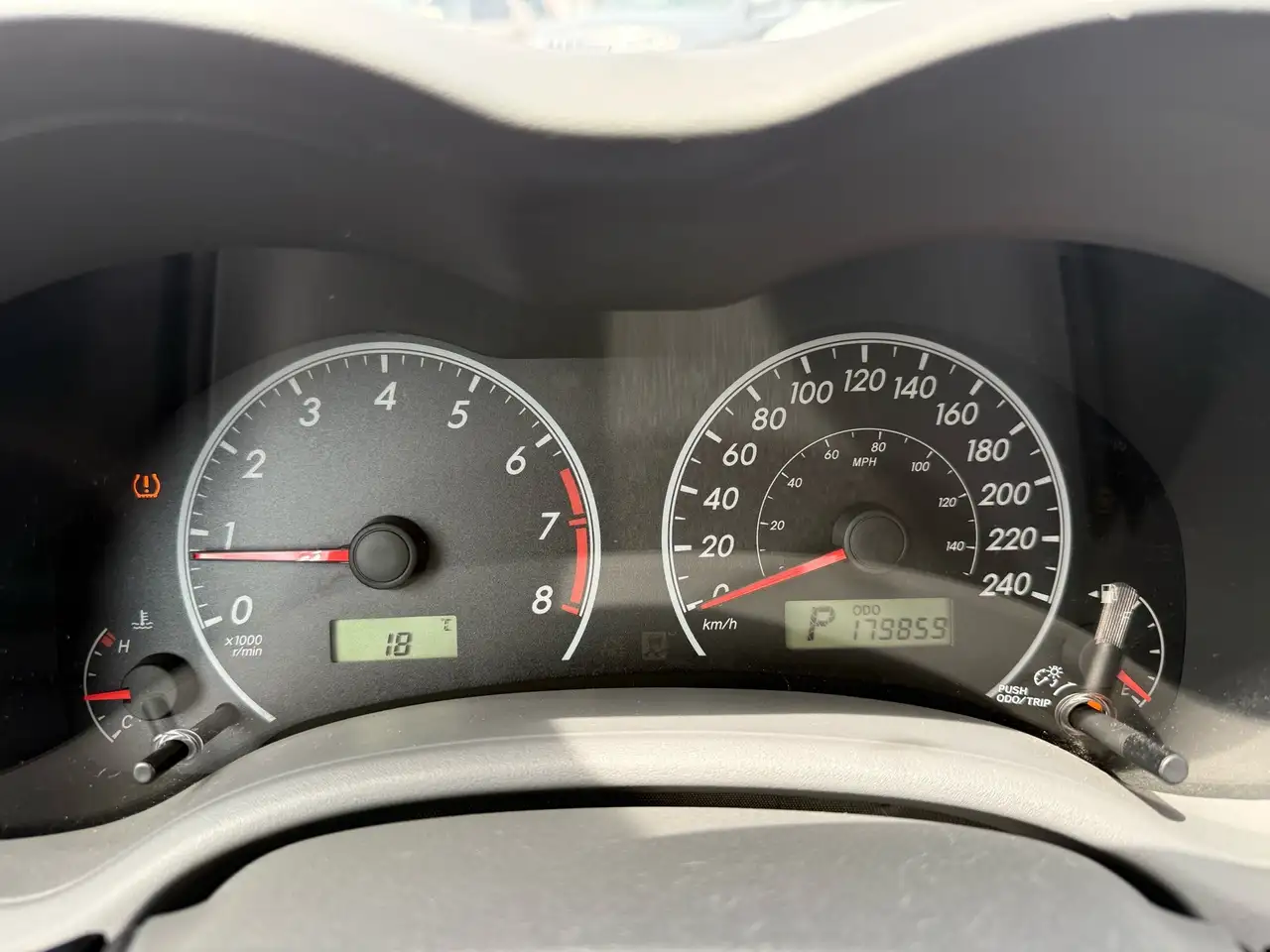 Toyota Corolla снимка Toyota Corolla