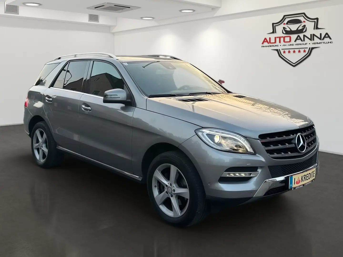Mercedes-Benz ML 350 BlueTEC 4MATIC Aut. **Wenig-Km**Finanzierung mögl Grau - 2