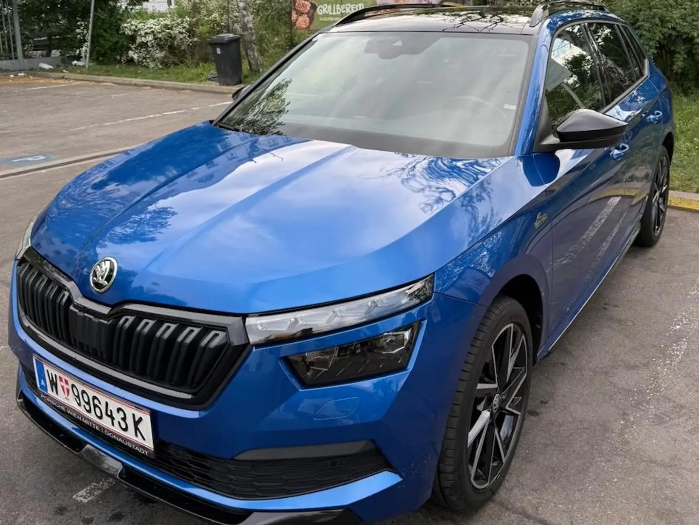 Skoda Kamiq Kamiq 1,0 TSI Monte Carlo DSG Monte Carlo Blau - 1