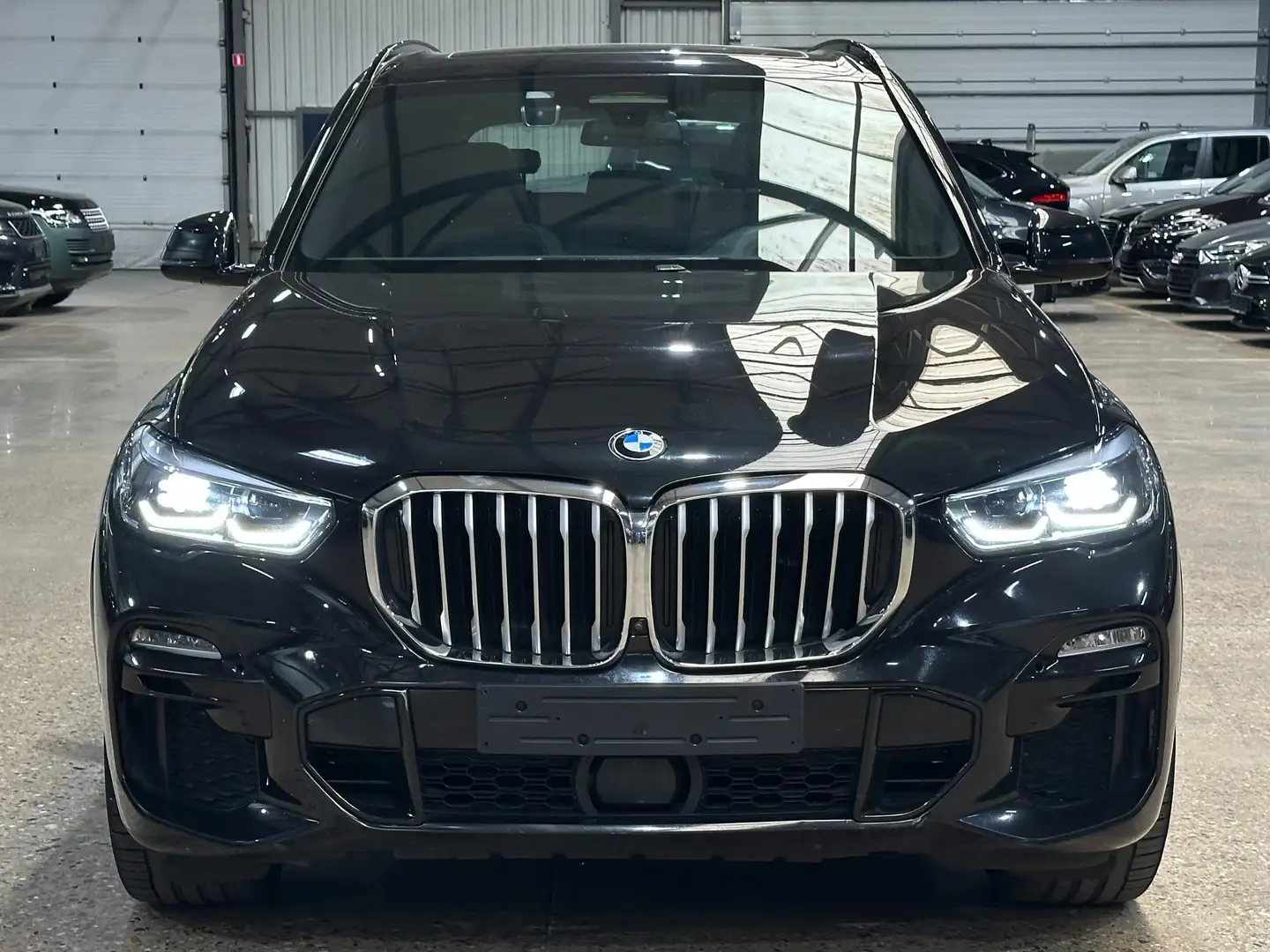 BMW X5 X5 xDrive30d M SPORT Zwart - 2
