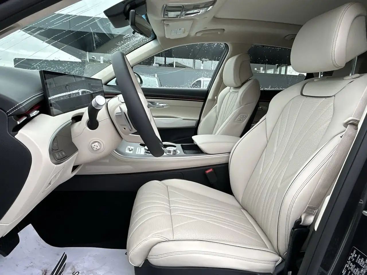 Genesis GV70 fotografie Genesis GV70