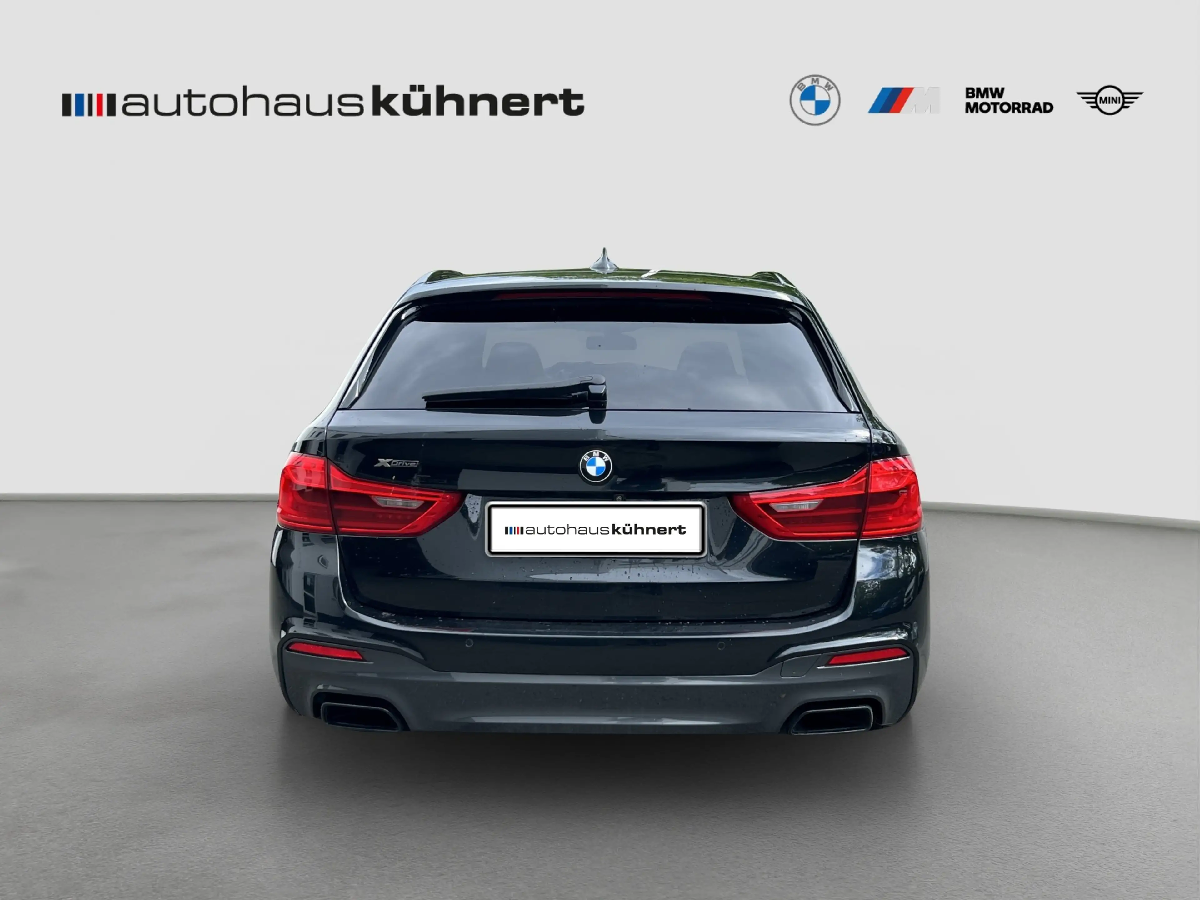 BMW M550 d xDrive Touring +nur an Händler/Export+ — photo 5
