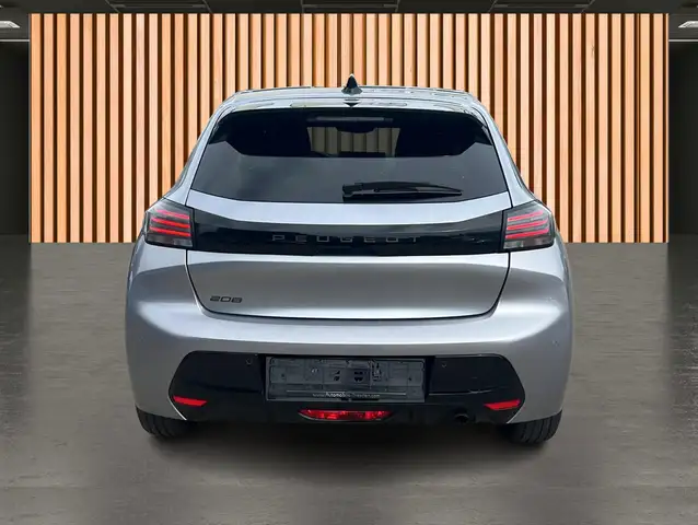 Peugeot 208 view 15