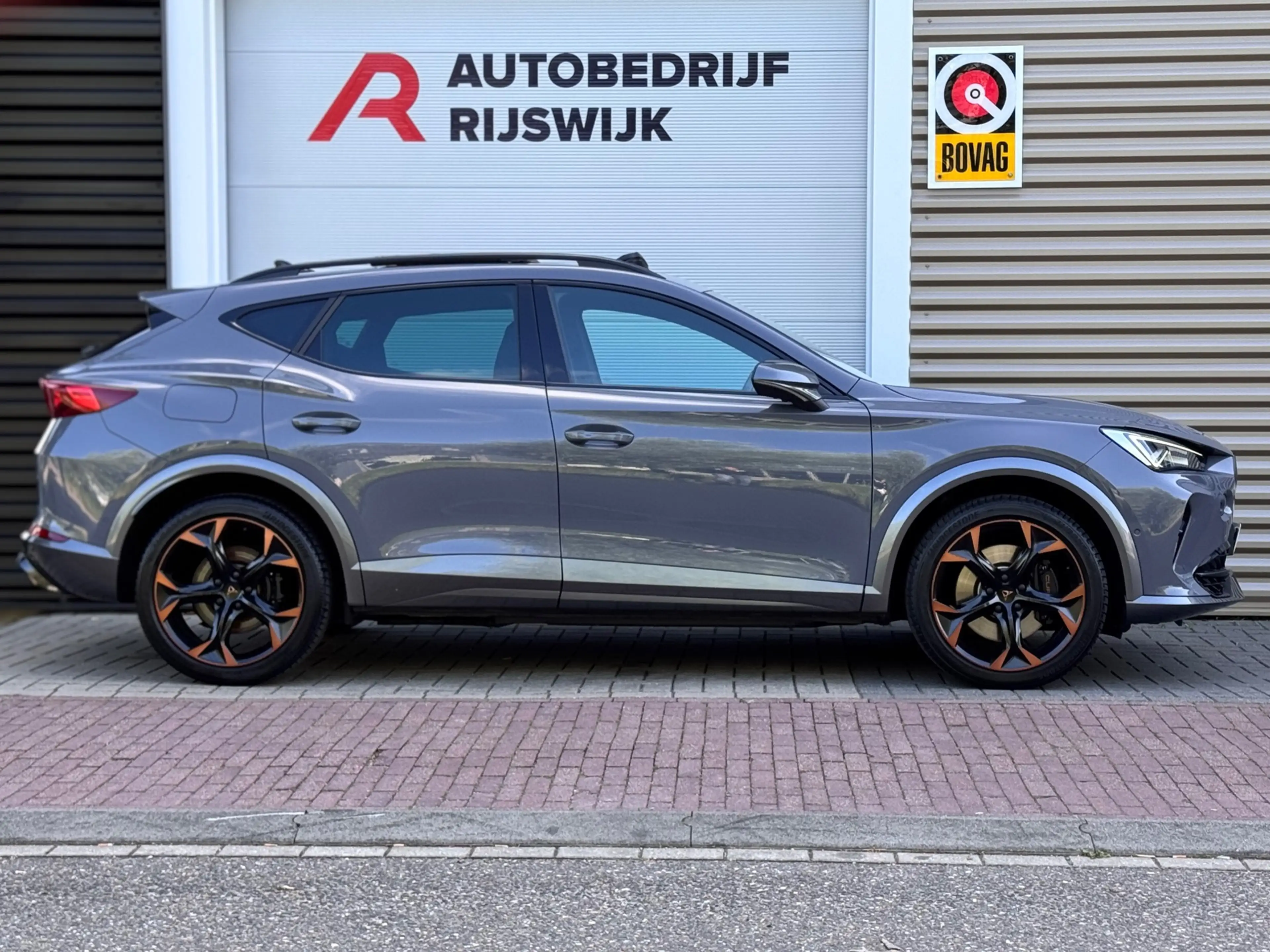 CUPRA Formentor 1.4 e-Hybrid VZ Copper Edition Pano/Matrix/Blindsp — photo 5