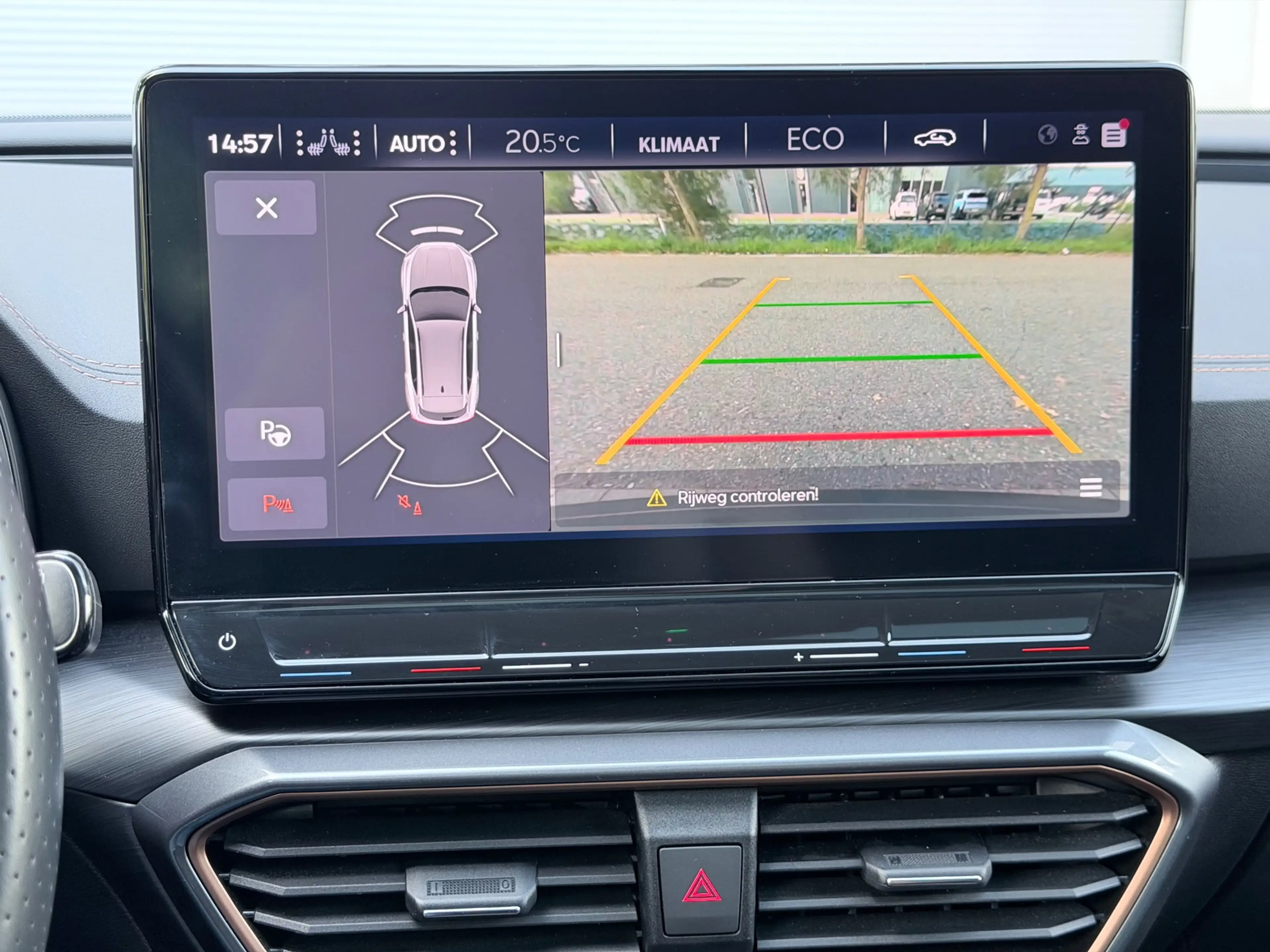 CUPRA Formentor 1.4 e-Hybrid VZ Copper Edition Pano/Matrix/Blindsp — photo 19